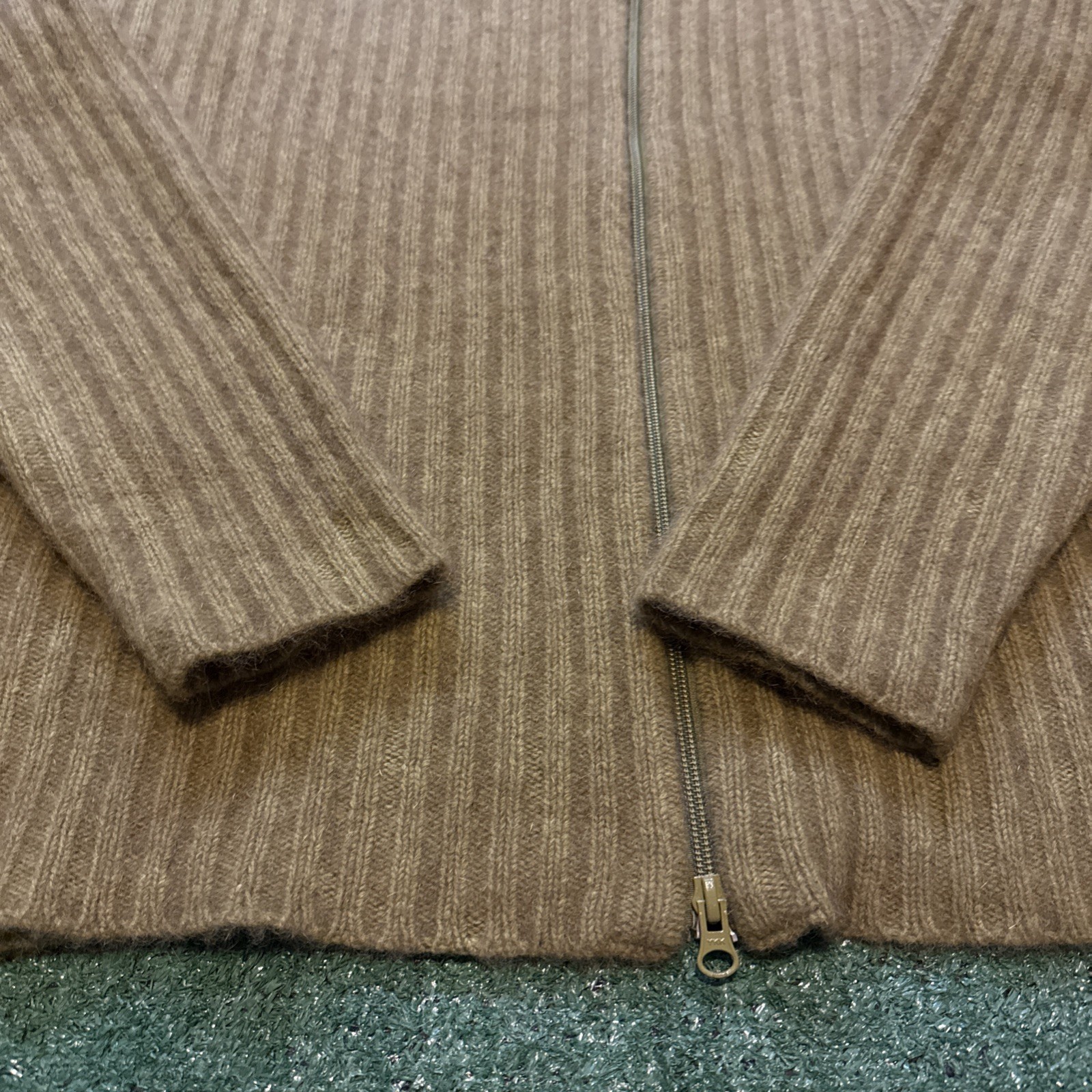 Vintage KORU New Zealand Sweater Possum Fur Merino Wool Silk Women L Olive Zip
