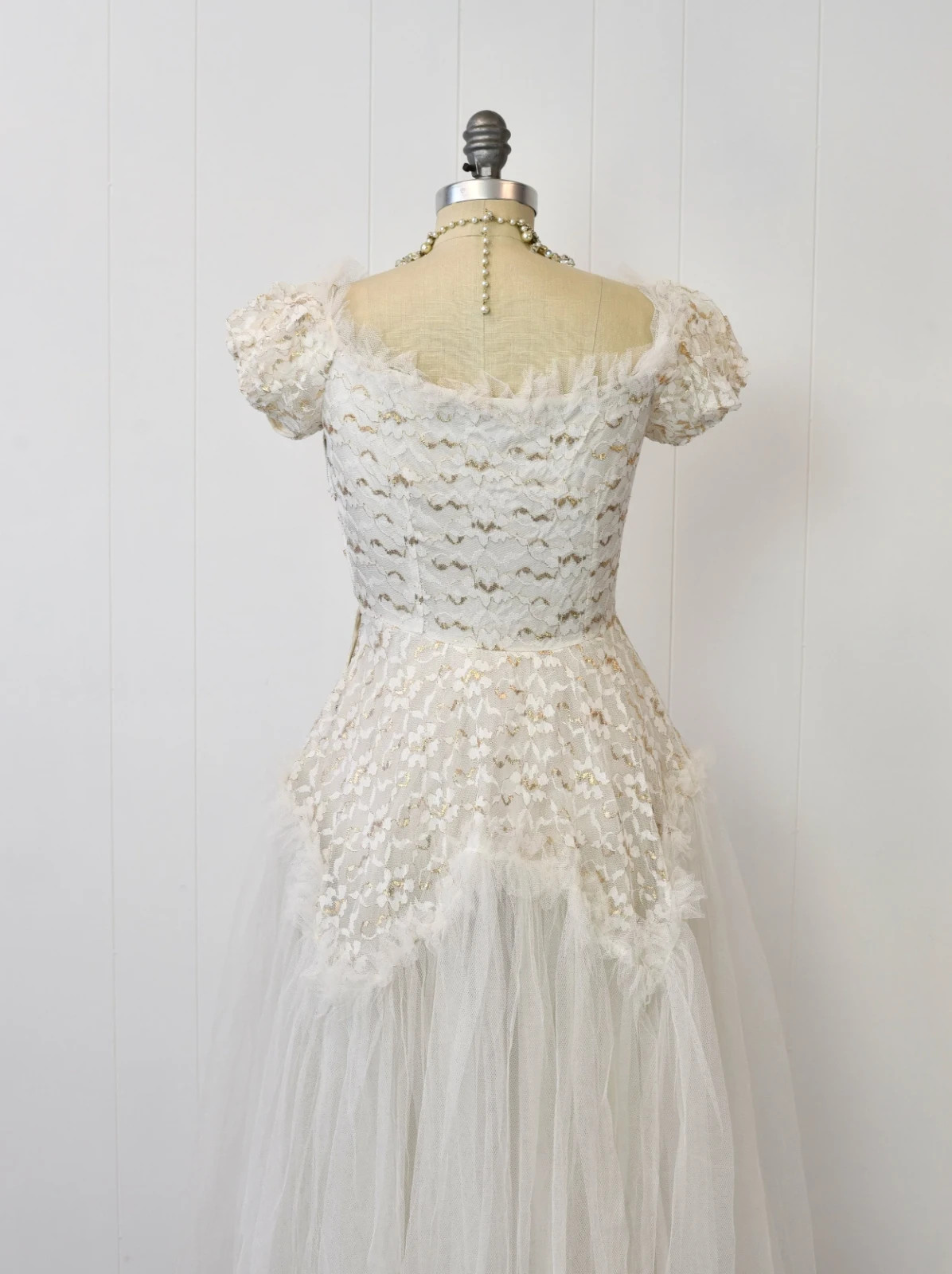 Vintage 1950s White Tulle Lace Floral Metallic Mid Century Bridal Wedding Dress