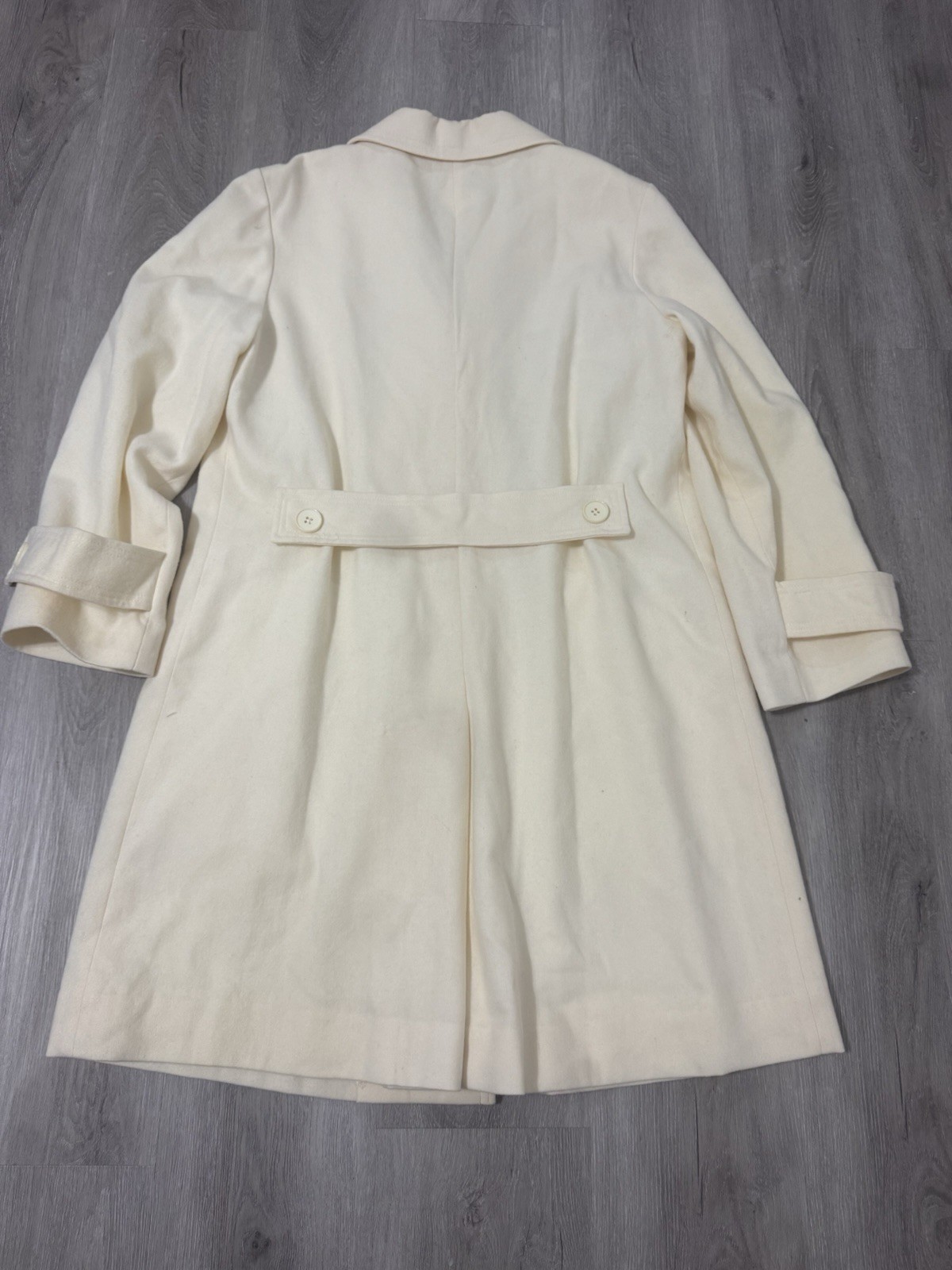Wellington Fashions 100% Pure Merino Wool Vintage Ivory Women’s Coat USA Made