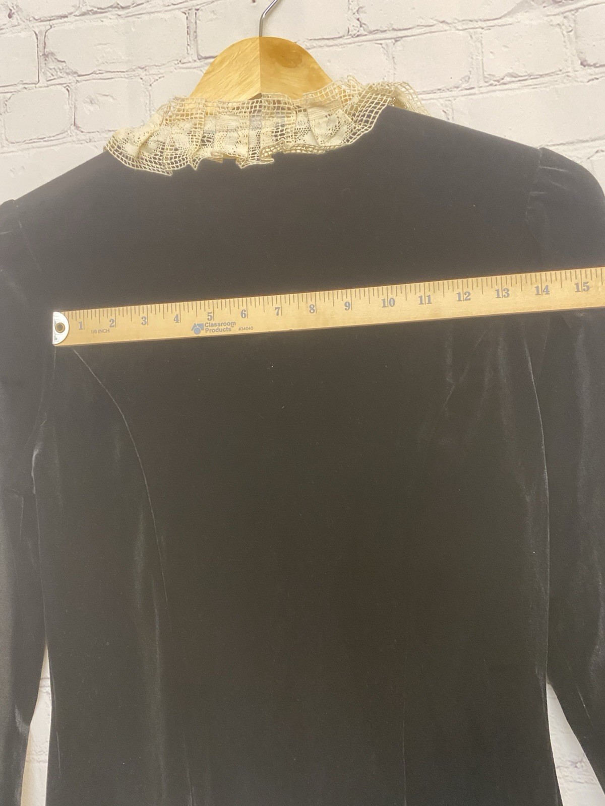 Vtg 80s Simple Retro Velvet Blouse Lace Cottage Core Collared Jacket Silk