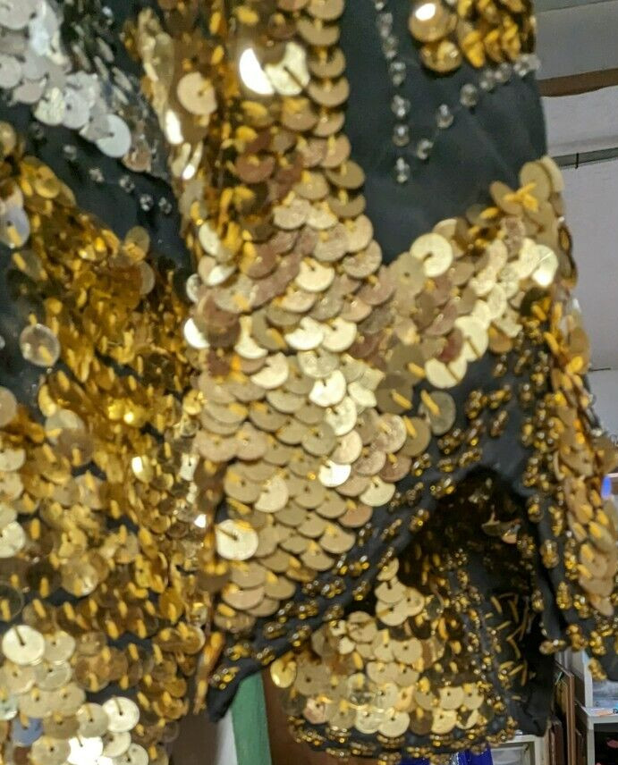 Elaborate Vintage Used Women’s ISABELLE Designer Sequins Blouse Medium Size