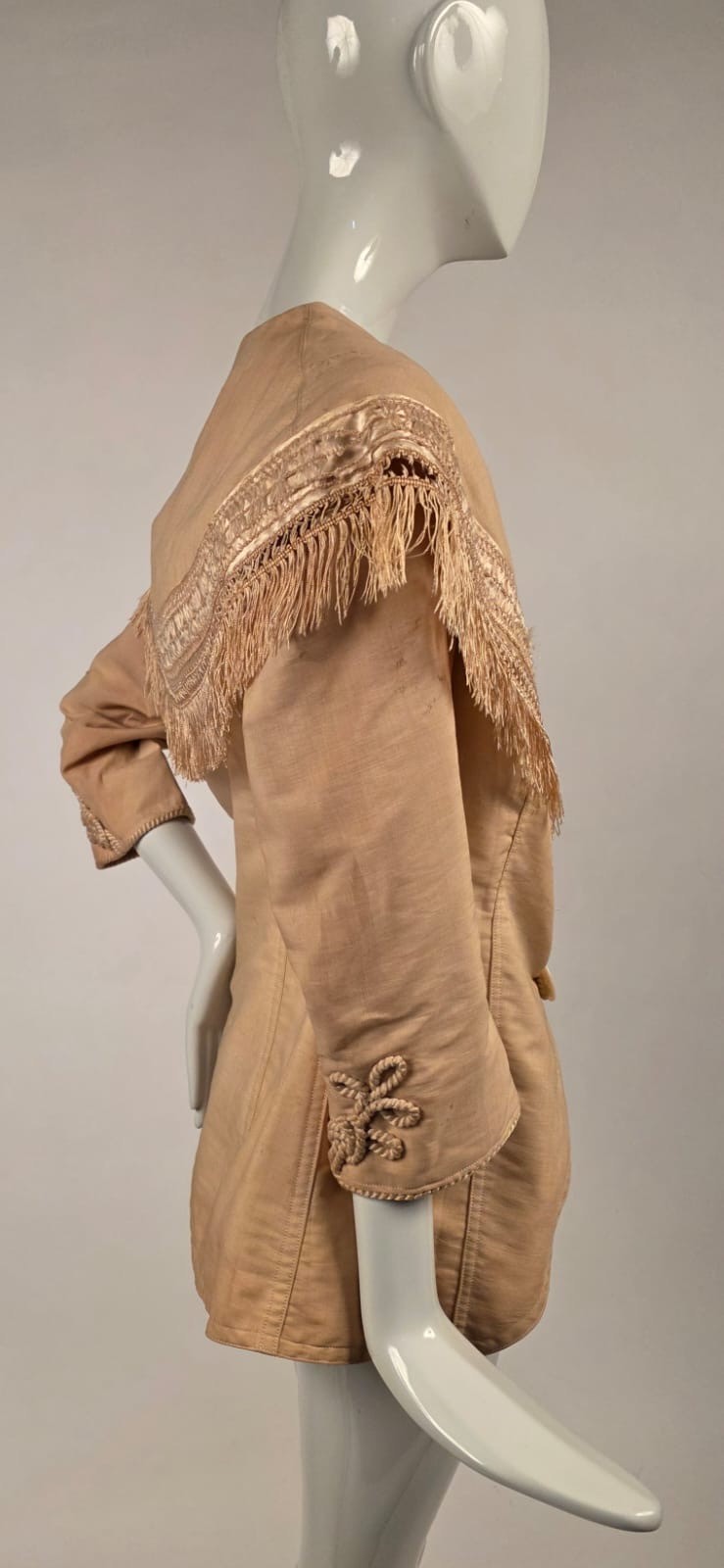 EDWARDIAN BLONDE BENGALINE JACKET W SILK FRINGE TRIM – AS ACQUIRED