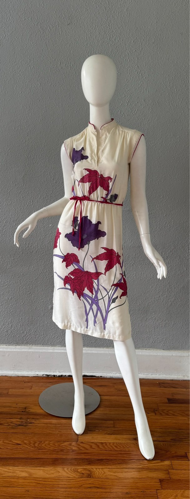 Vintage 70s Asian Inspired Mandarin Collar Floral Dress XS