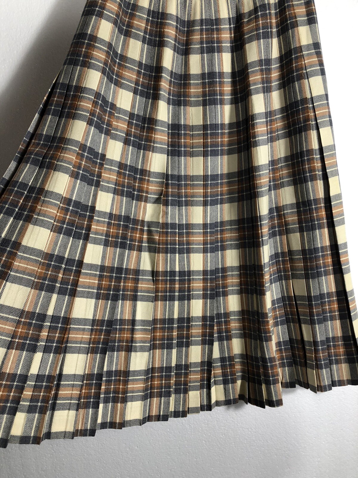 ALJEAN Canada Fine Wool Plaid Pleated Vintage 1976 Skirt Tartan 26” WAIST