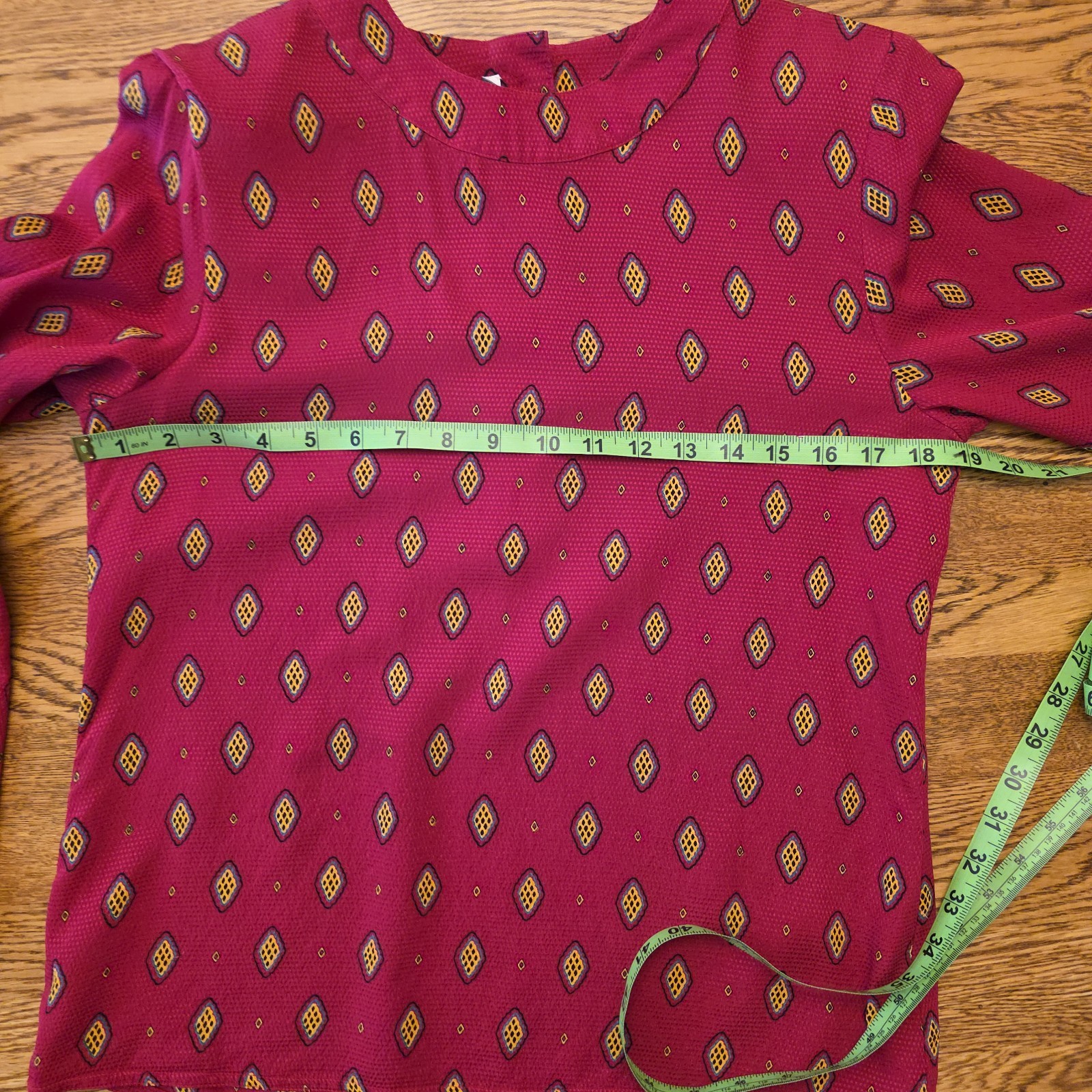 100% Silk Womens Size 8 Constance Saunders Richard Warren Blouse Geometric 80s