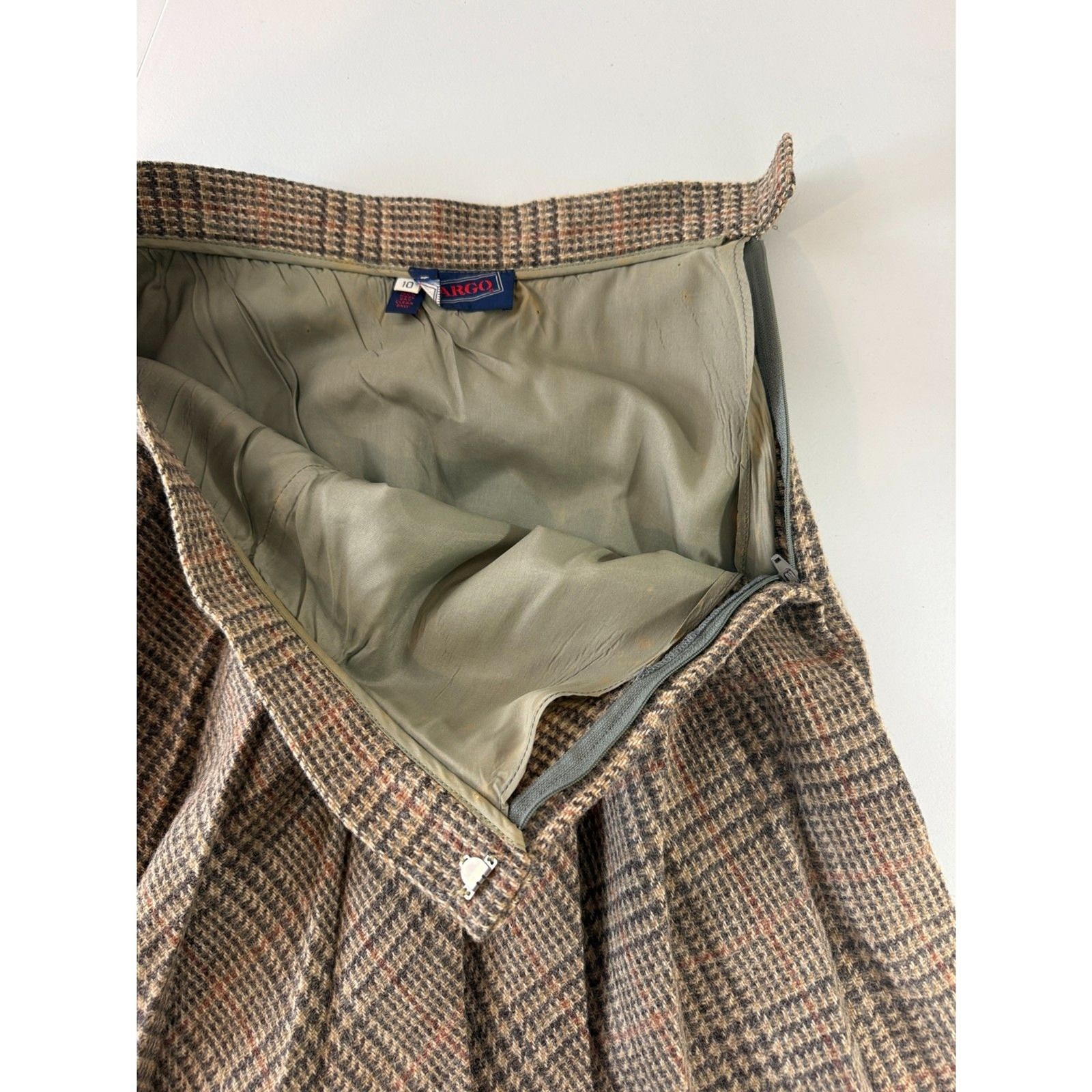 Vintage Cargo Women’s Plaid Wool Skirt A-Line Multicolor Size 10 (Runs Small)