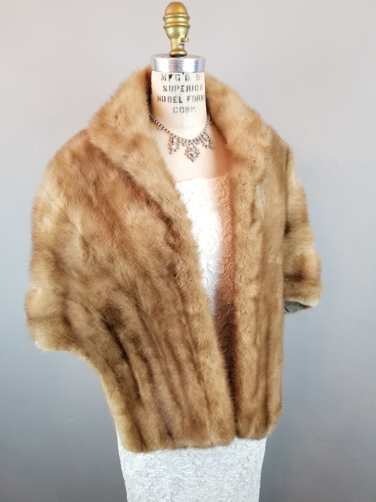 Vintage Golden Mink Stole Fur La Belle Furs * Bridal Mink Cape Capelet * 1930’s
