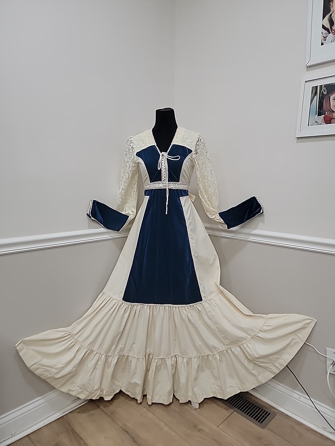 VTG Gunne Sax By Jessicas Prairie Lace Corset Maxi Dress Ivory Blue Boho