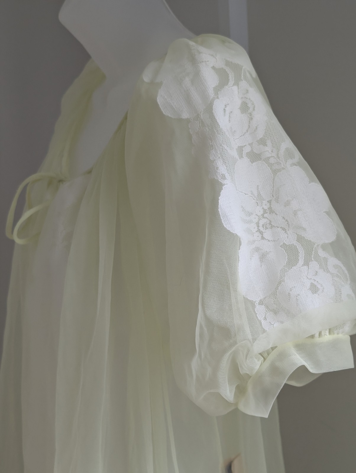 Vintage Miss Elaine Women Sheer 60s Peignoir Robe Chiffon Lace Sz M