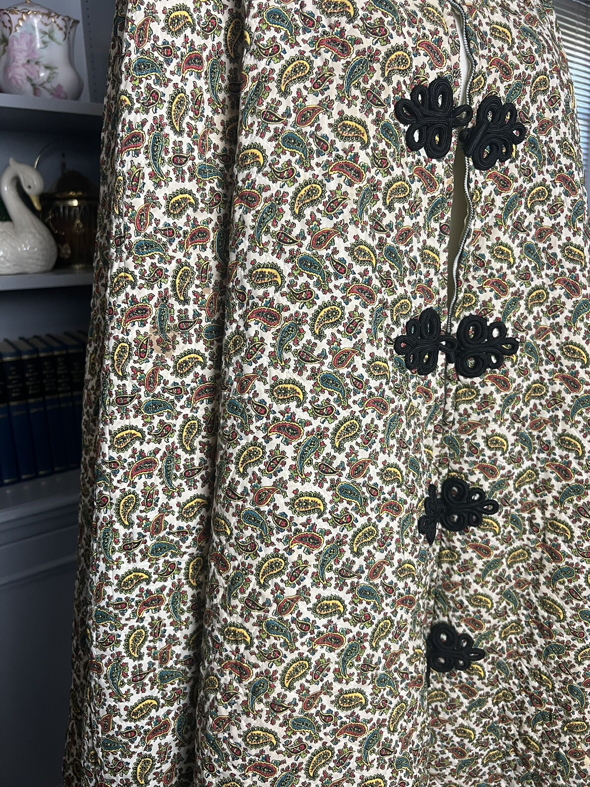 Beautiful Vintage Opera Cape Paisley Pale Green Hand Sewn