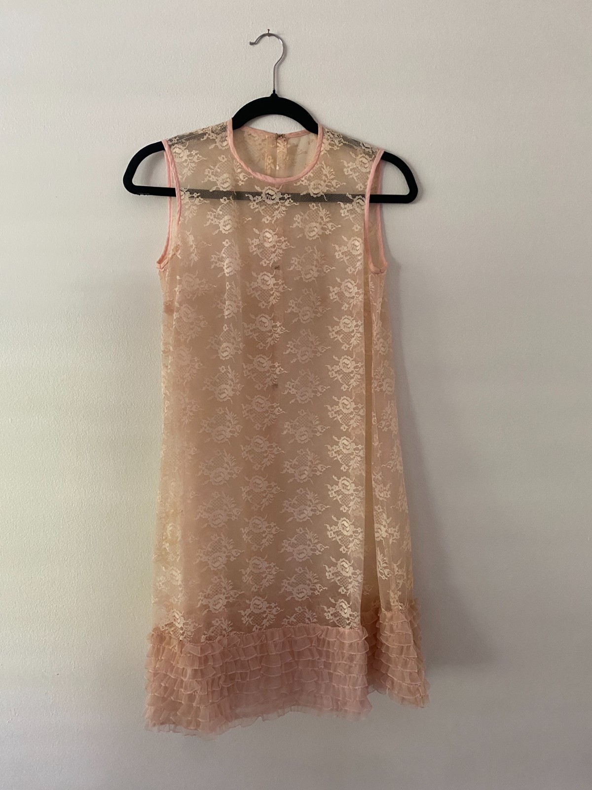 VTG 1960s Pink Lace Babydoll Mini Mod Priscilla Presley Ruffle Go Go XS/S Rare