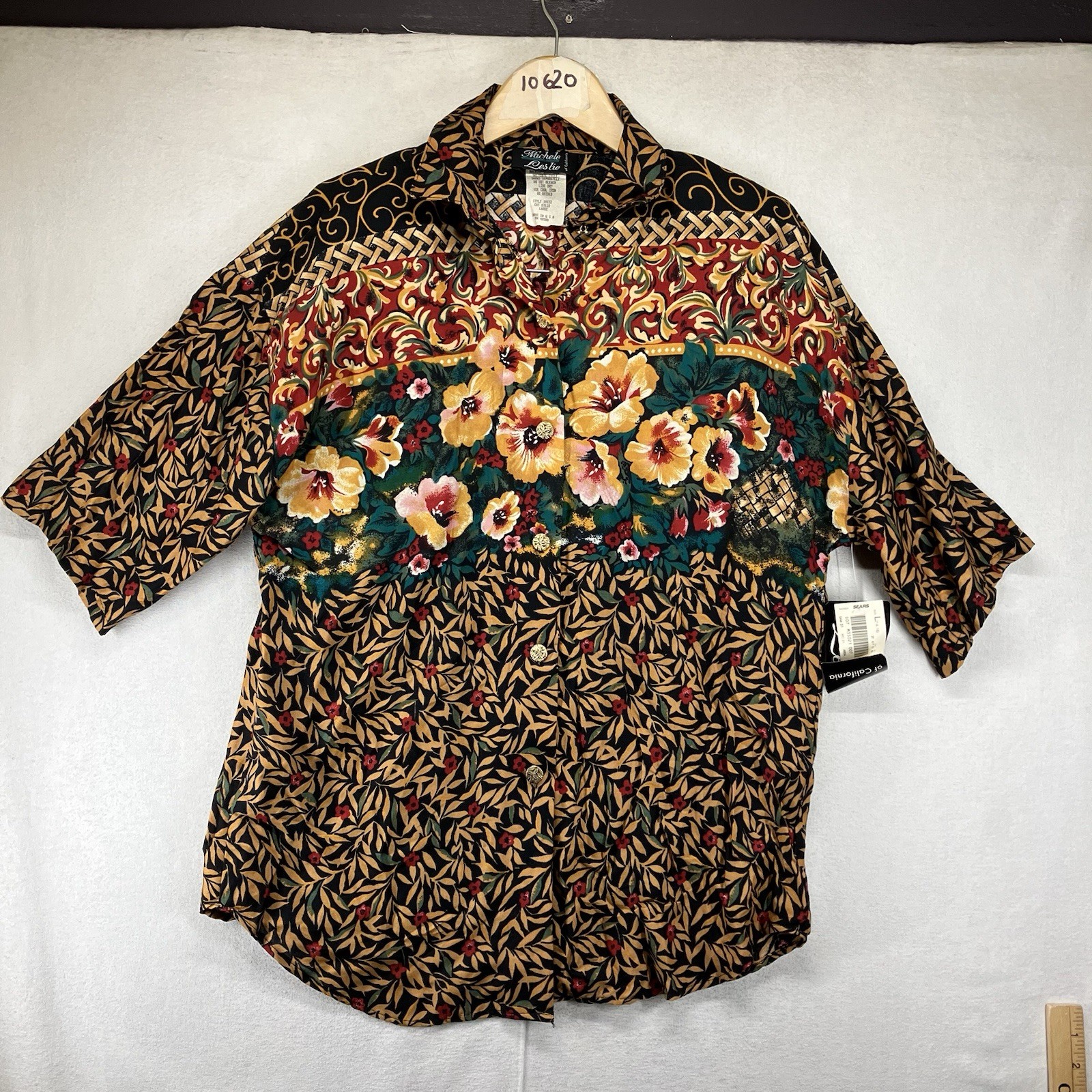 Vintage Women’s Rayon Top Large 80s 90s Designer AOP Floral Hibiscus Gold Button
