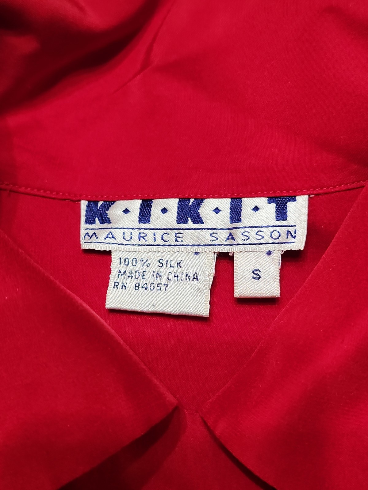 Vintage Blouse KIKIT Maurice Sasoon Sz S 100% Silk Red Long Sleeve Button Up…