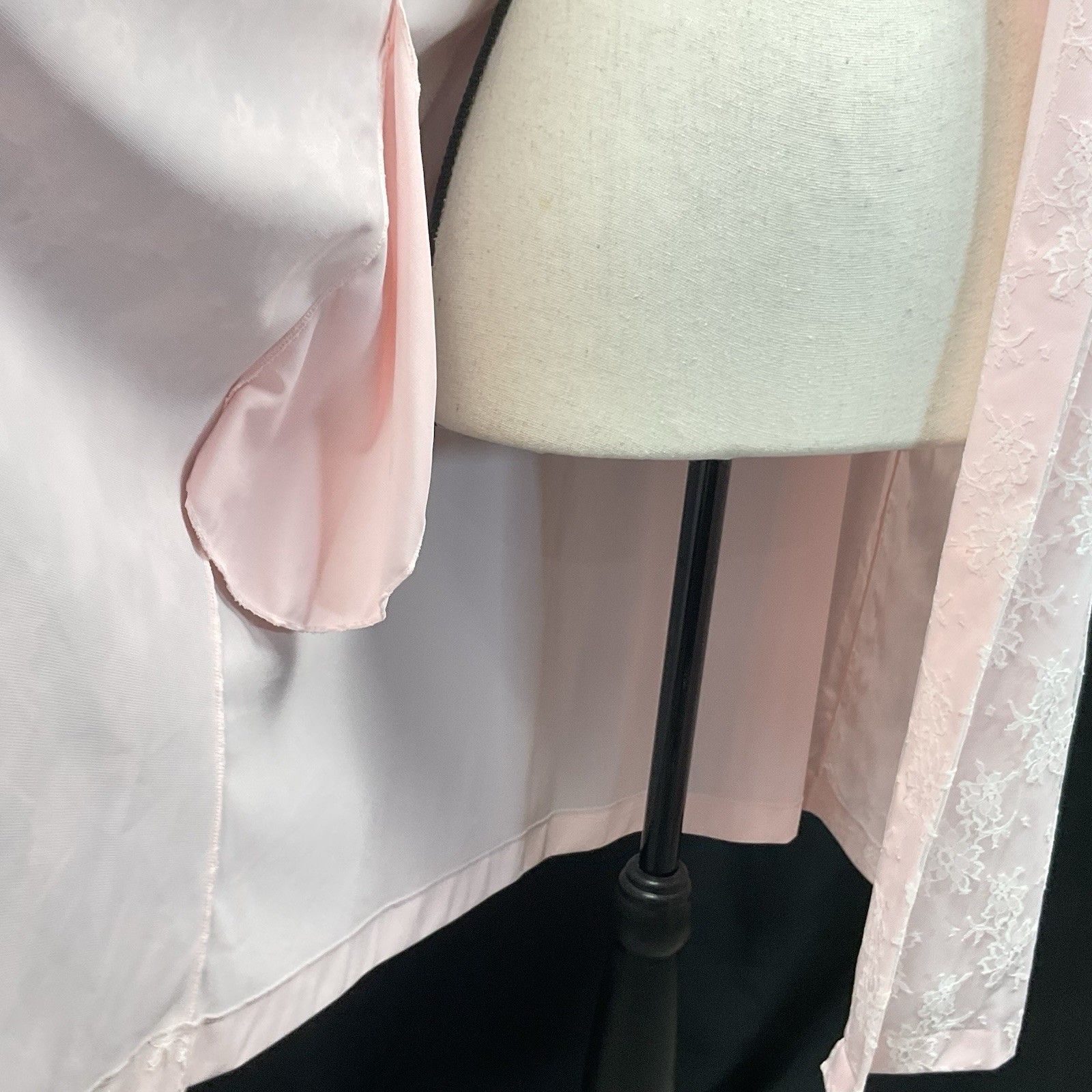 Vintage 1960s San’s Souci Pink Lace Peignoir Robe Nylon Sheer Lace Overlay Sz 14