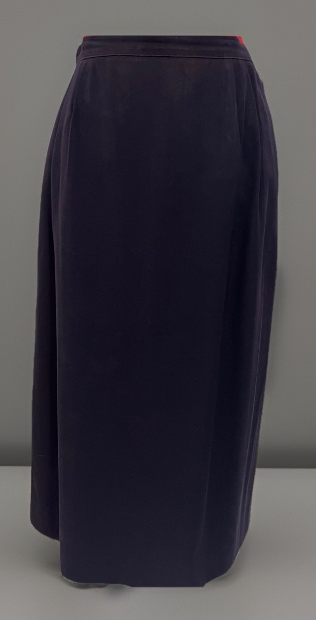 VTG 1980s Wool Austin-Reed Gabardine A-Line Skirt Navy Women’s Size 12 Classic