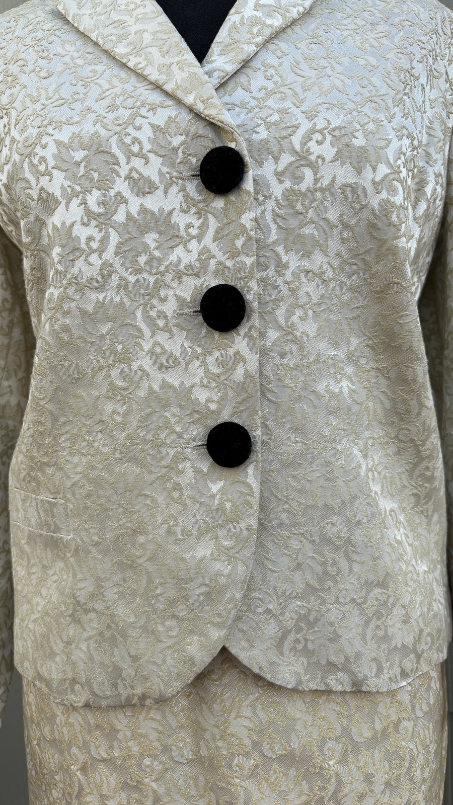 vtg REID & REID 40s 50s Old Money Brocade Velvet Collar Jacket Skirt Suit Set