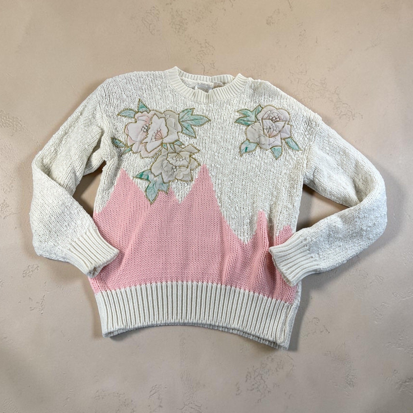 Vintage 80’s Statament Sweater M White Pink Floral Applique Grandma Core Kitschy