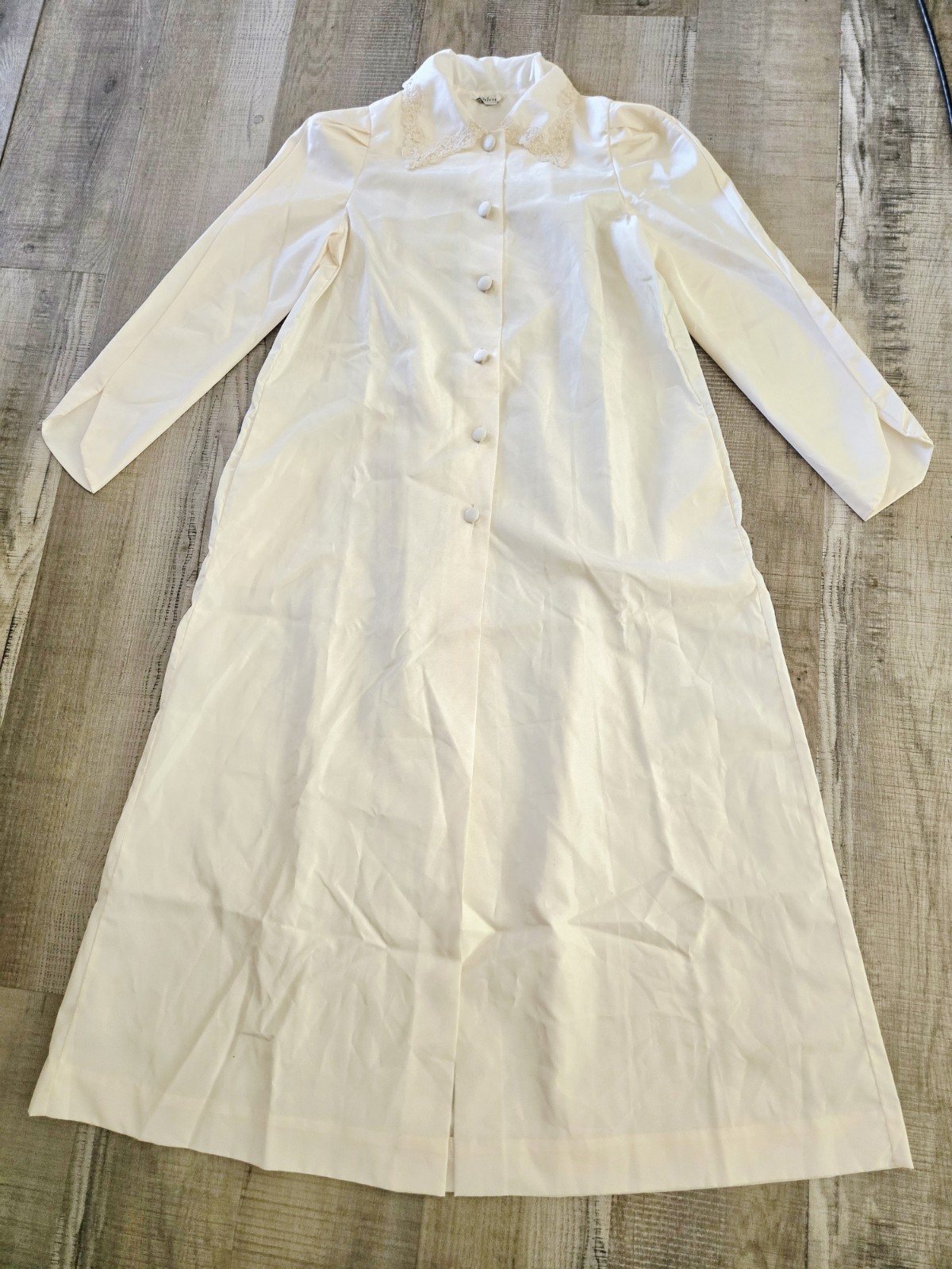 Chloe Vintage 1980’s Nightgown Lingerie House Coat Ivory Sz S? Lace Trim Collar
