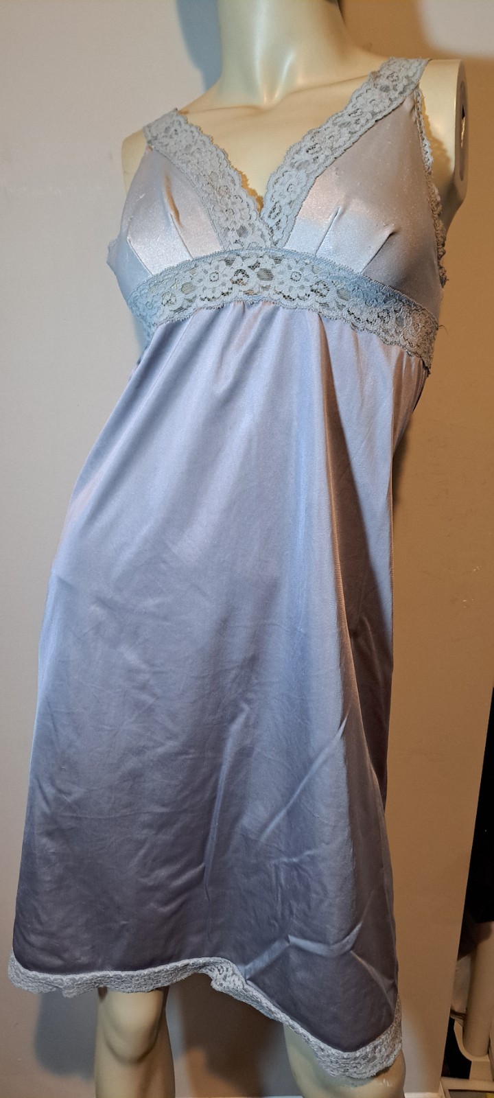 Stunning Silver Grey Vtg Full Slip Nightgown Stretch Lace Straps 34 Lingerie
