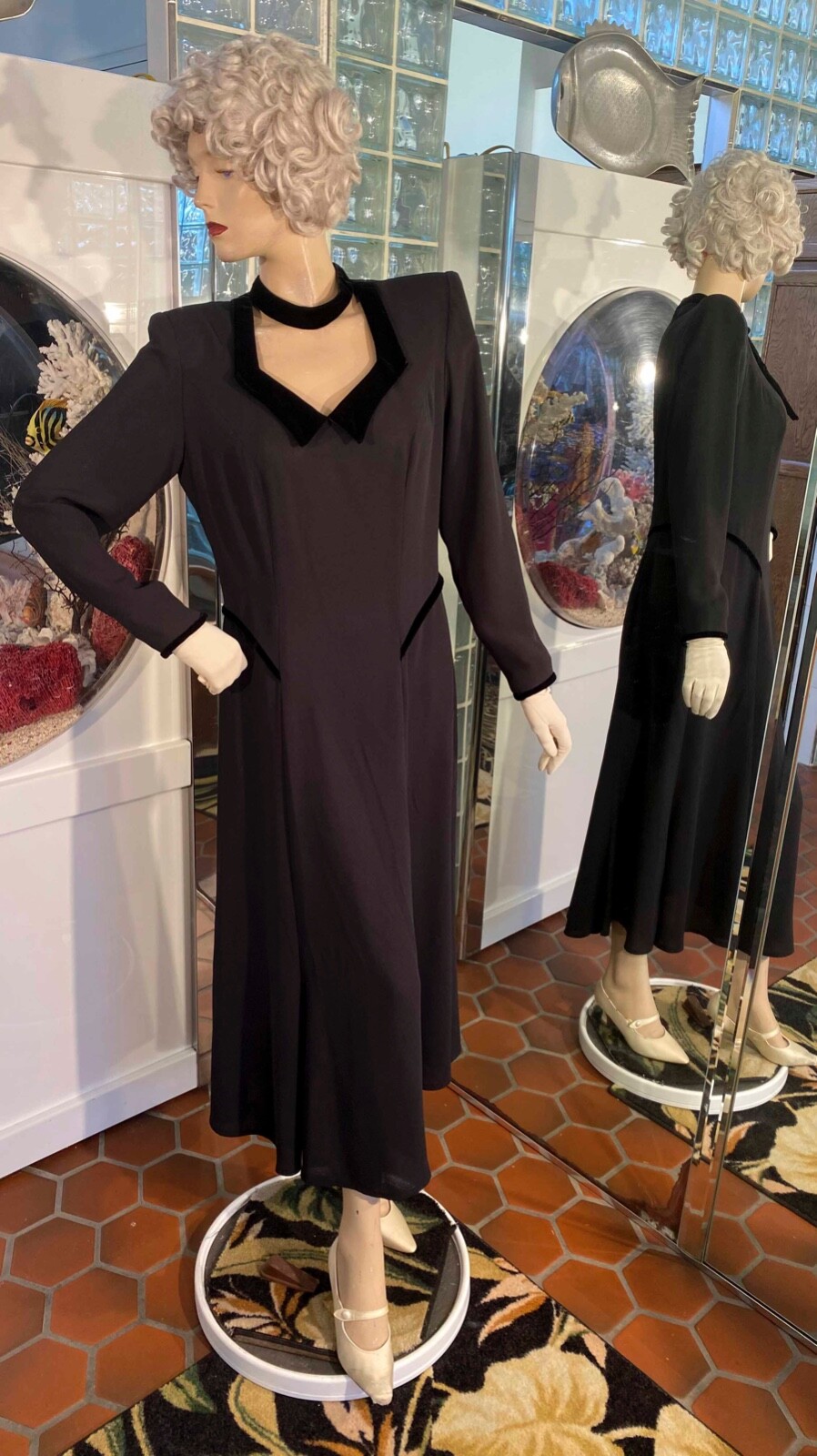 VTG 80s Black long Sweetheart Keyhole Neck Midi Dress Steampunk Gothic M
