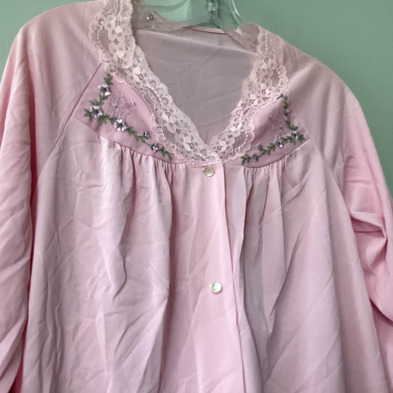 Vintage 70’s Pink Night Gown Ruffle Button Sissy Large Button Down Long Sleeve