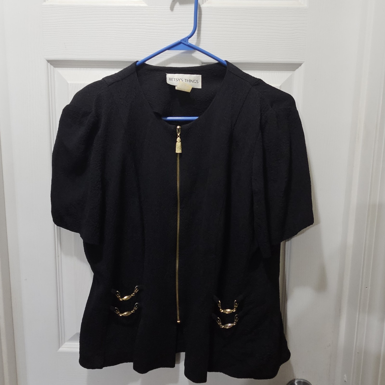 Vtge Betsy’s Things Short Sleeve Jacket Black Zipper Gold Accents USA