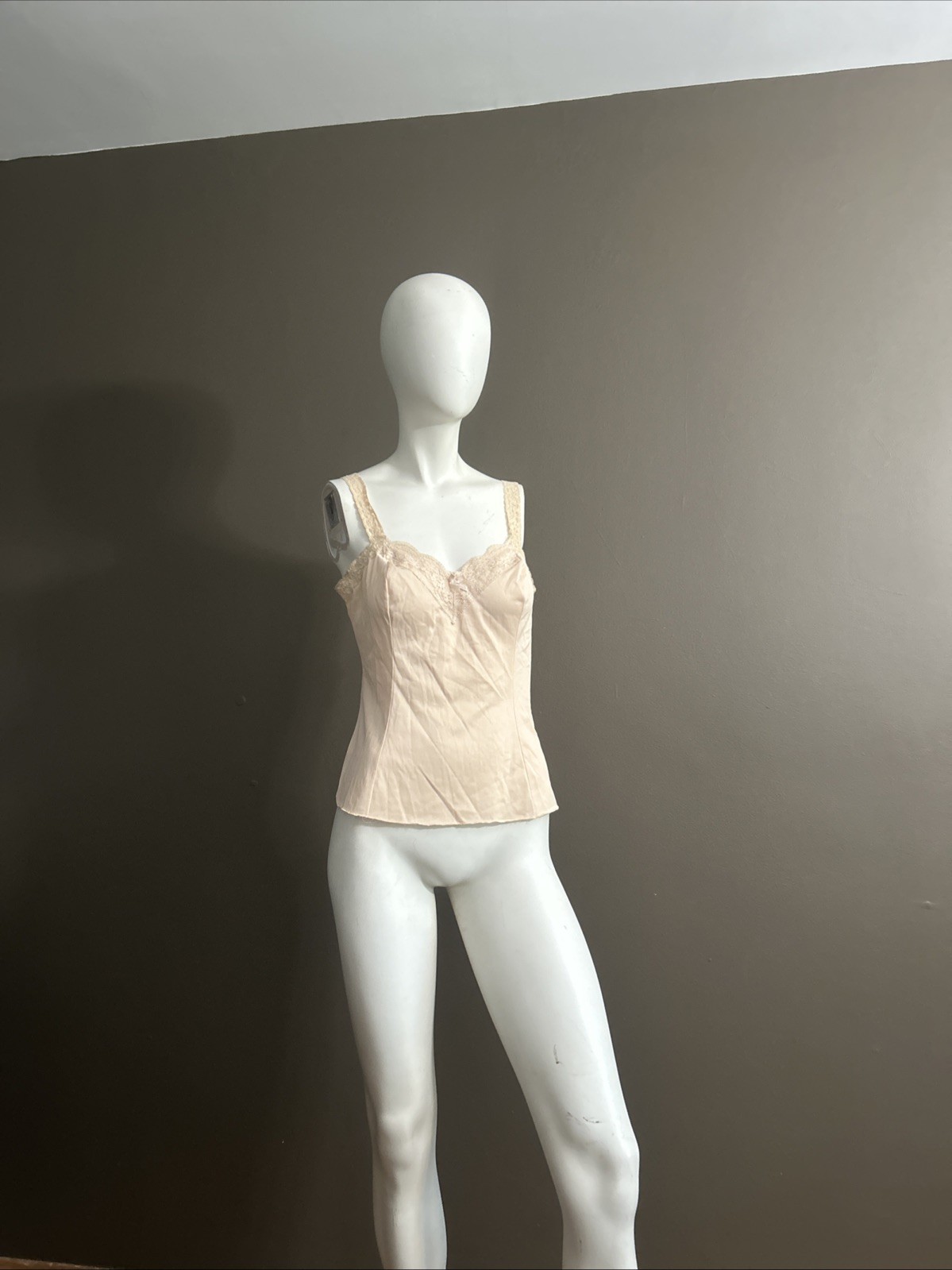 Flesh Colored Camisole, Medium, Nylon, Lace Straps, Unbranded