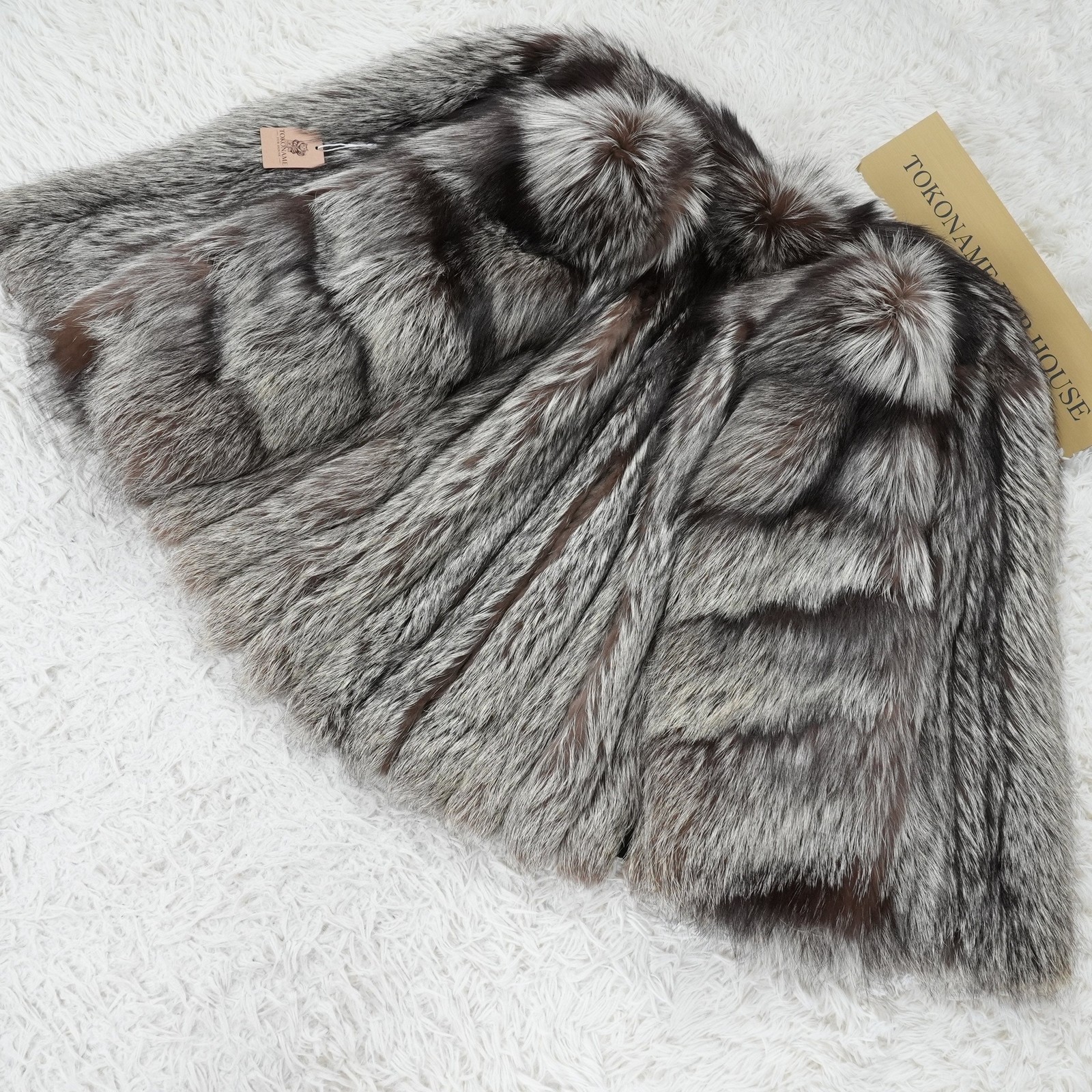 Silver Fox Coat SAGA FOX – Genuine Vintage Fur From Japan