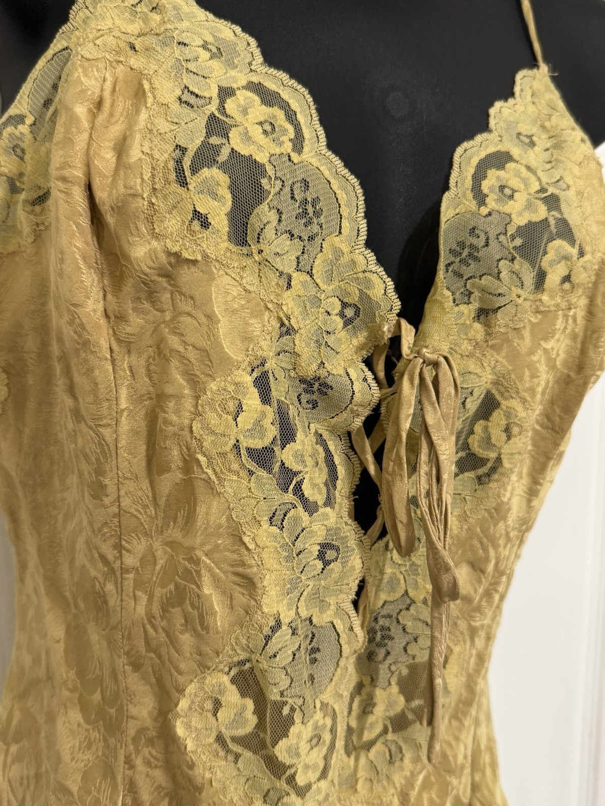 Vintage Gold Label Victorias Secret Blue 100% Silk Jacquard Sexy Teddy Nightie M