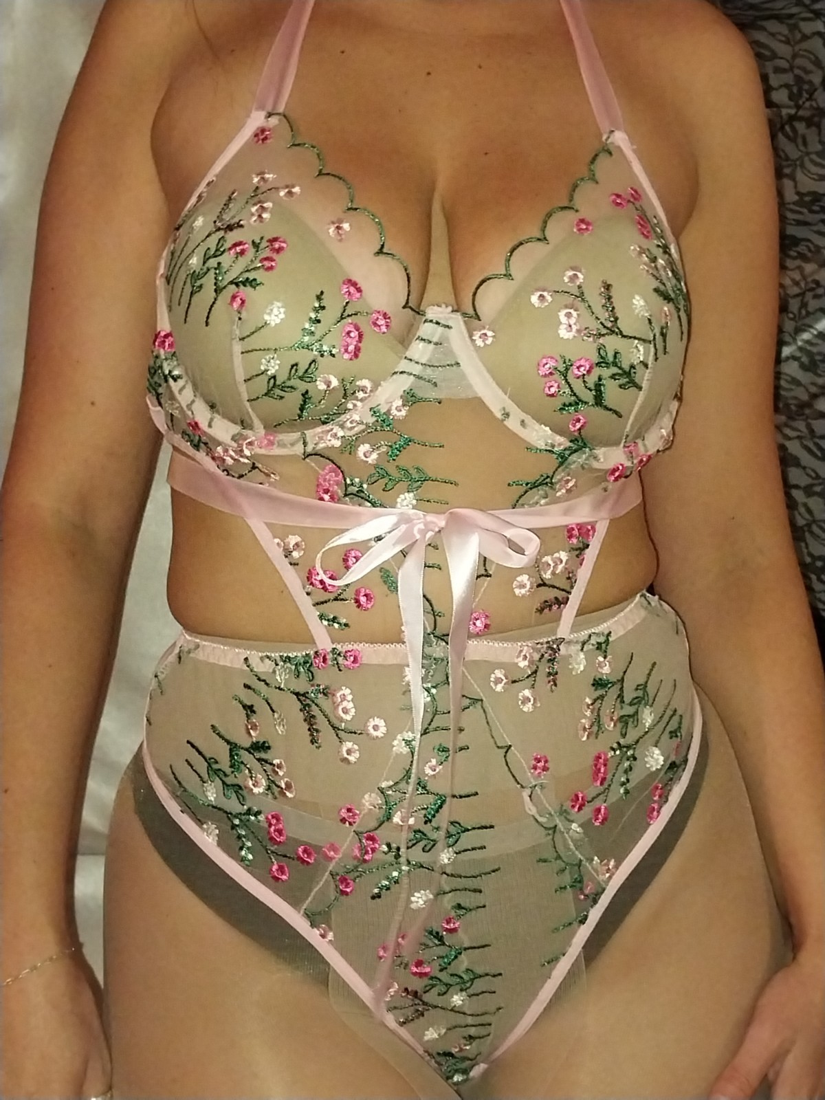 VTG SILKY SHEER FLORAL EMBRS TEDDY PINK SCALLOP NIGHTY BODYSUIT M/L