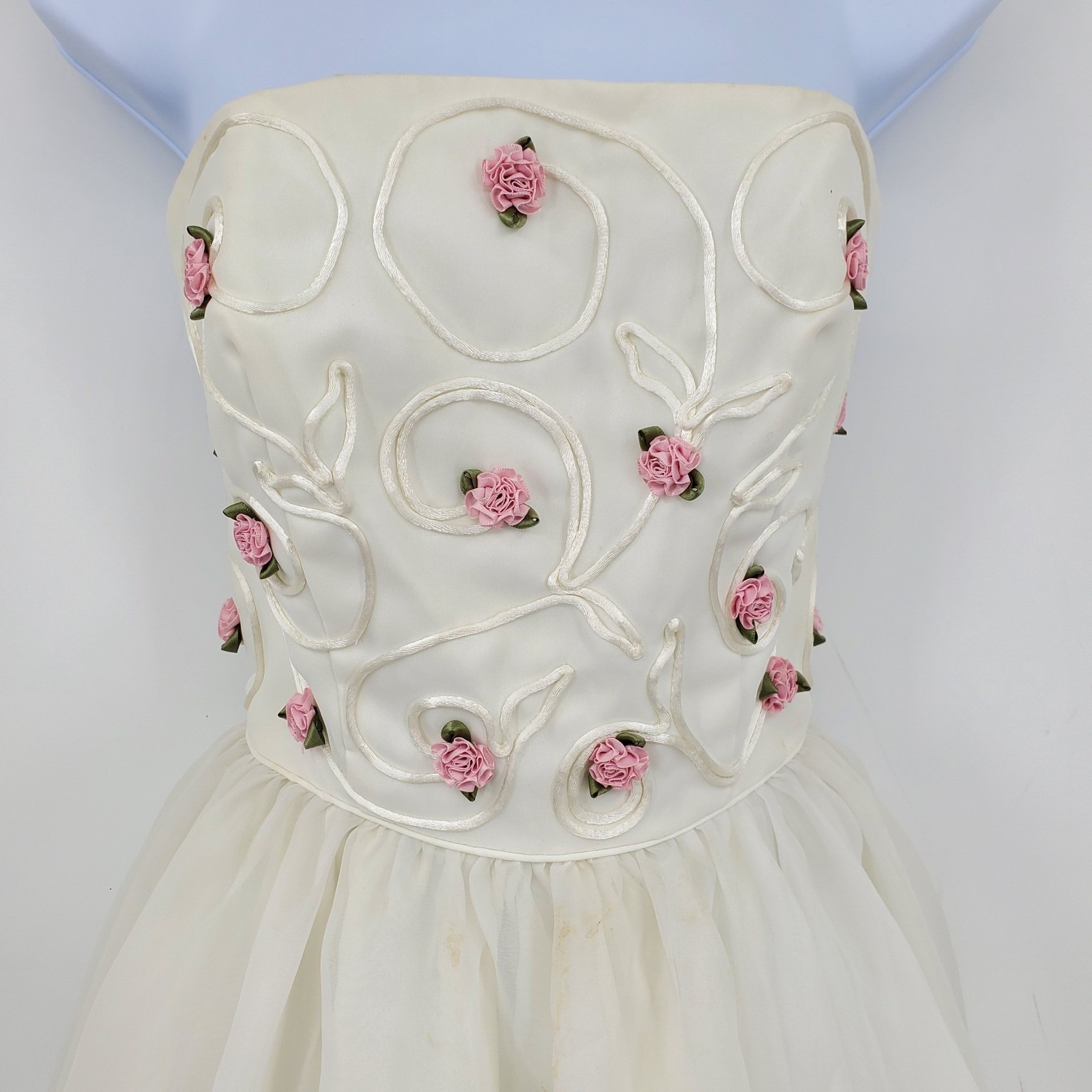 Vintage Mike Benet Formals Strapless Floral Ribbon 3D Rose Gown Dress 8 Coquette