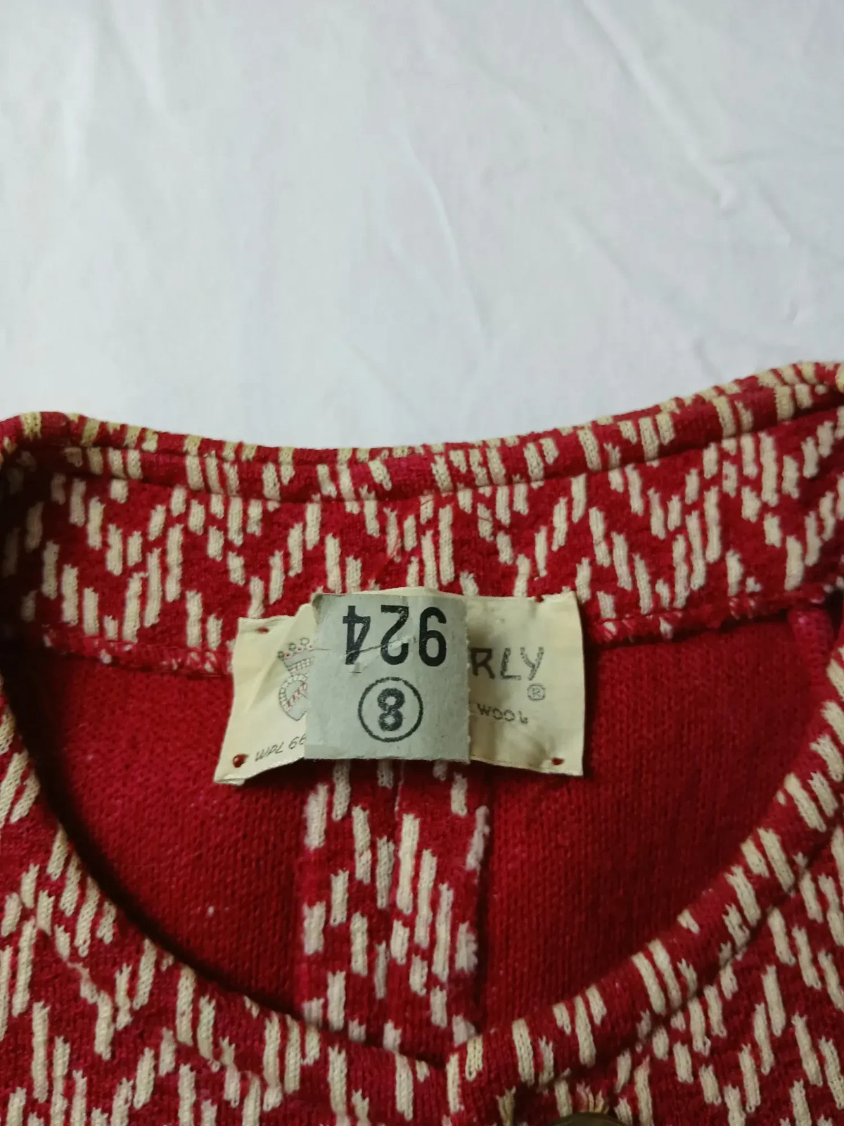 Vintage Womens 2pc Red Ivory Boucle Jacket Skirt Set Size 8 Wool Blend