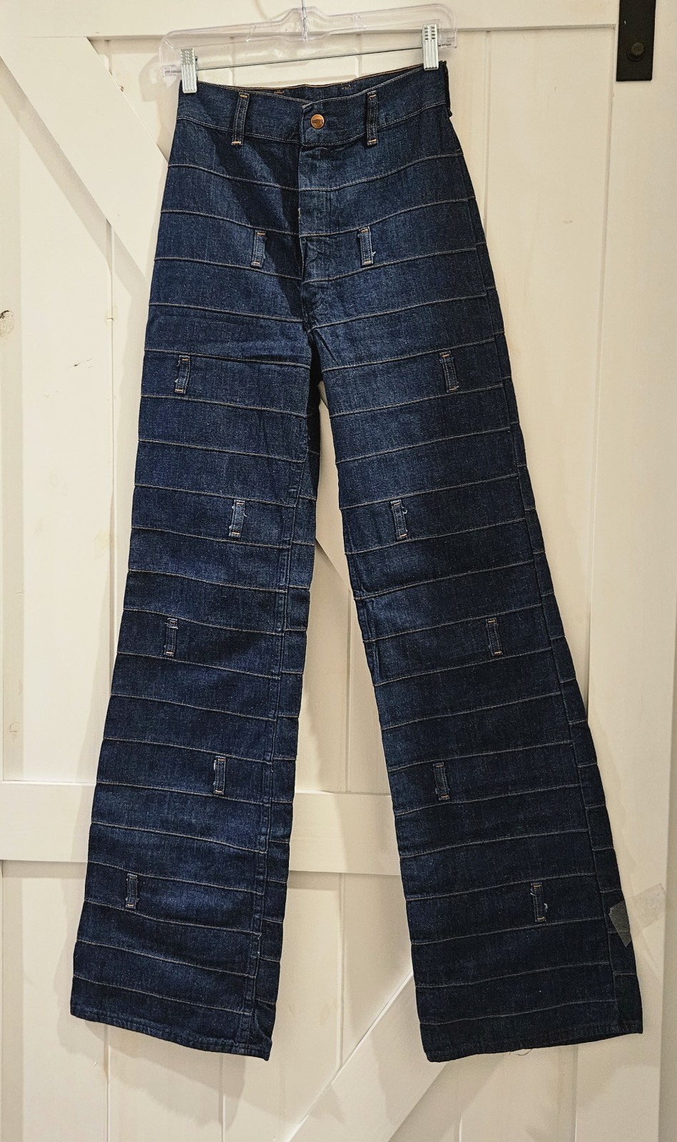 NWOT 60s70s VTG MAVERICK High Waisted Wide-leg BELL BOTTOMS Dark Denim Jeans…