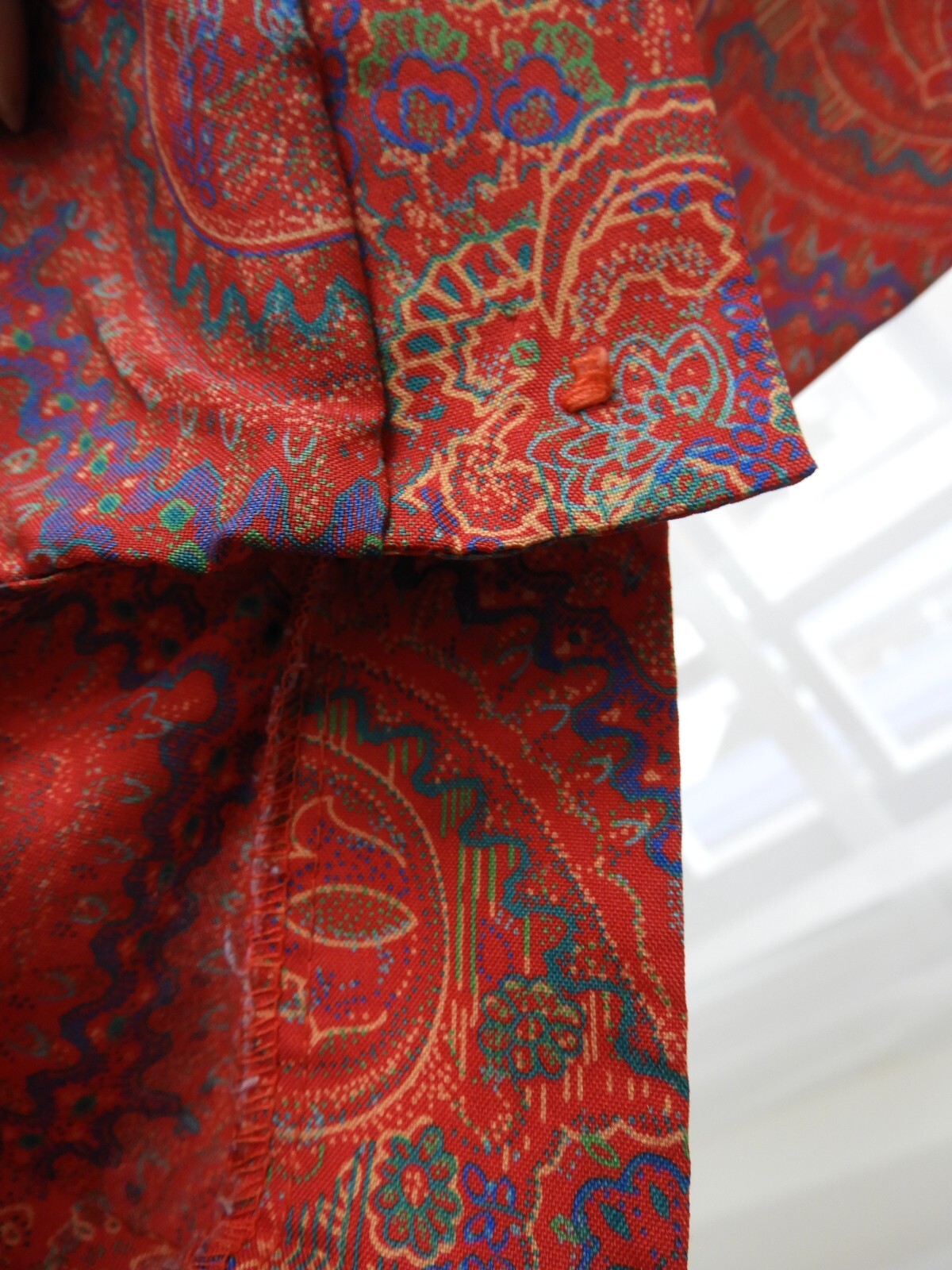 Vtg 1980’s Victorian Style Blouse Lady Arrow Red Paisley sz M/L
