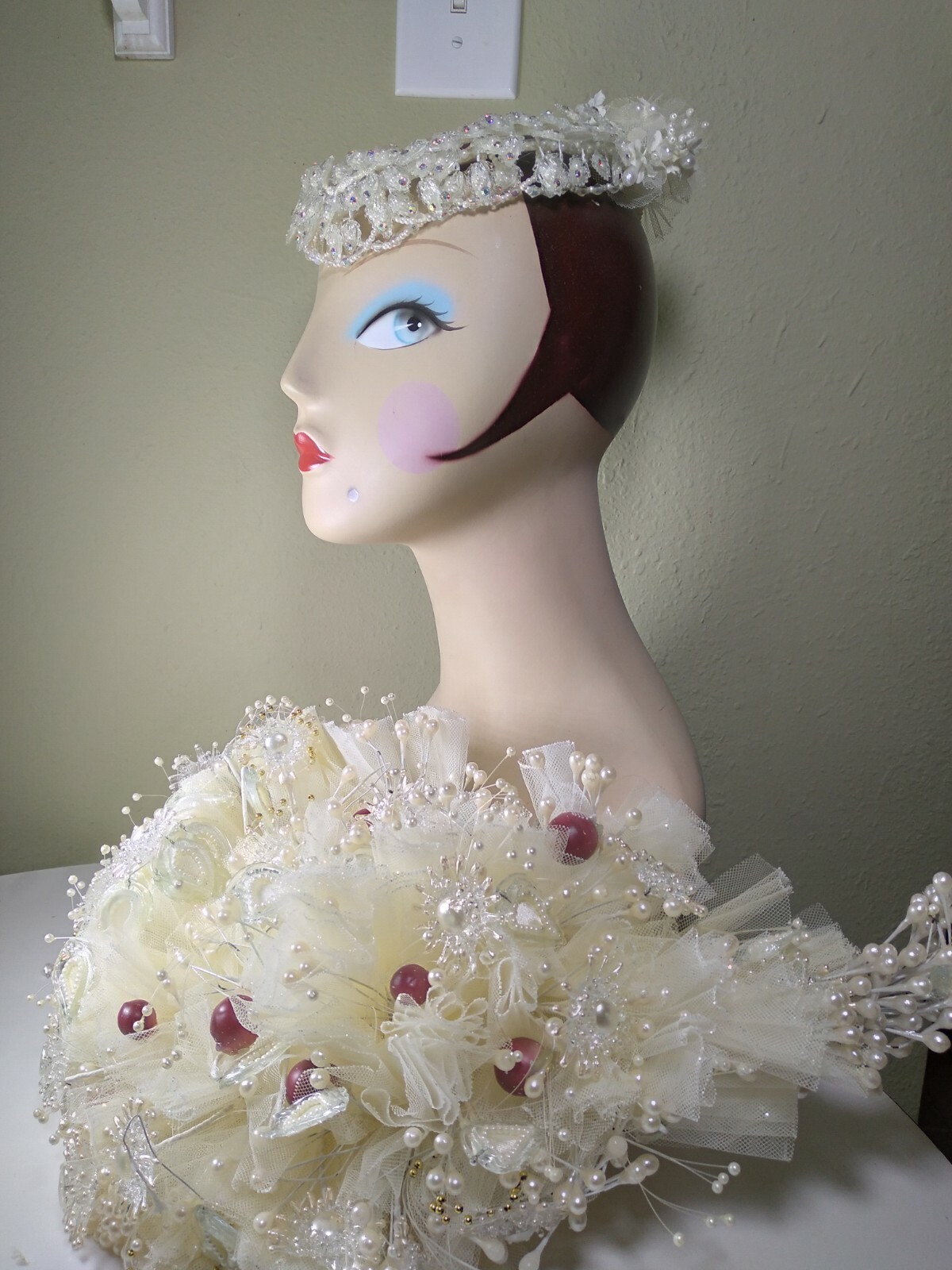 Antique Art Deco Glass Wedding Bouquet and Crown with Glass Hearts Princess💕