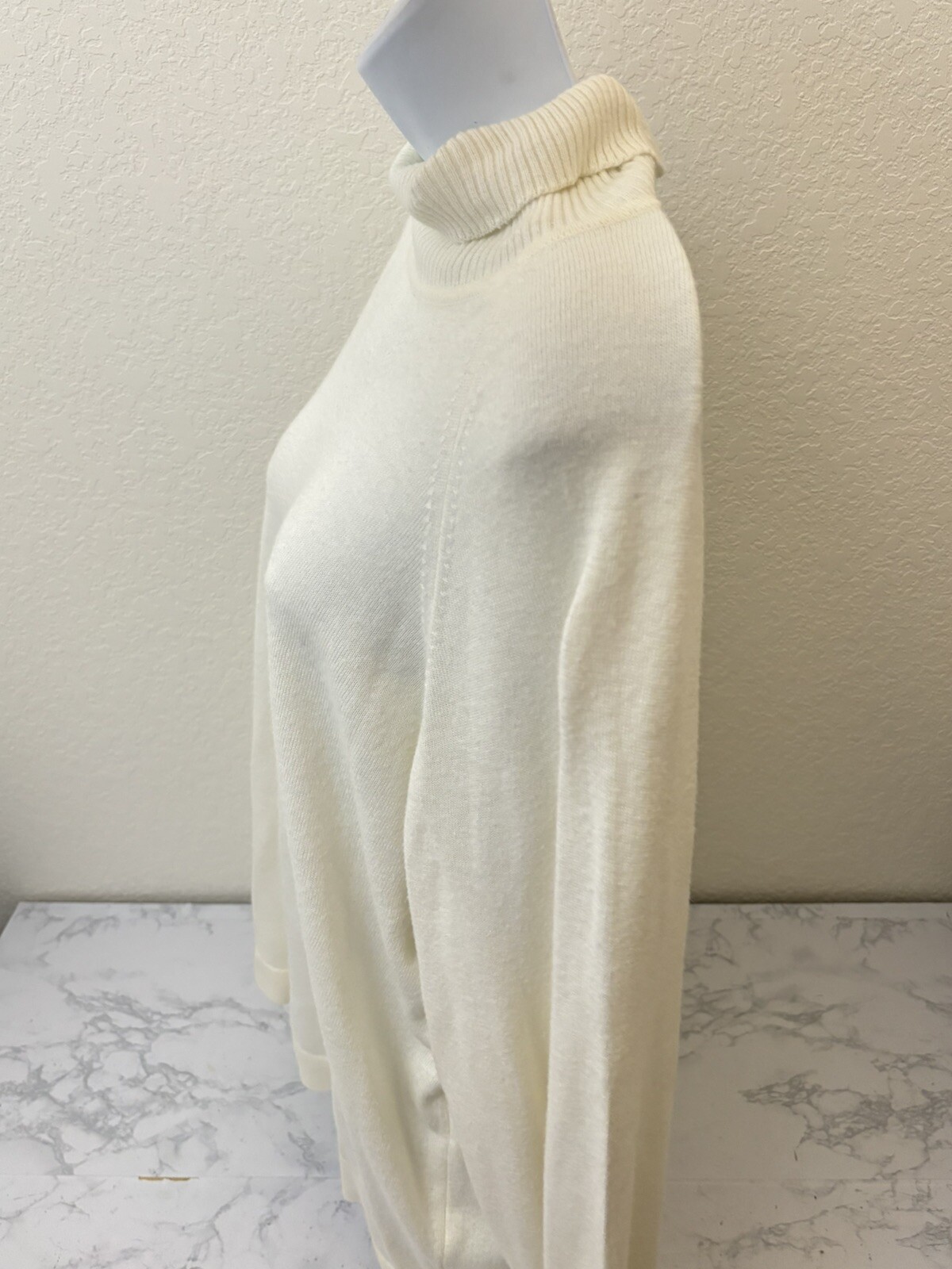 VTG Royal Jeff Long Sleeve Cowl Neck Sweater Top Women’s L Ivory Knit Acrylic F