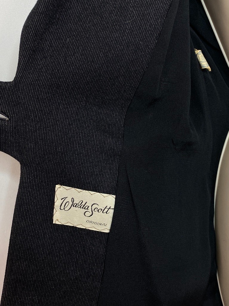 Vintage 1950s black wool jacket S WALDA SCOTT dark gray pinstripes blazer