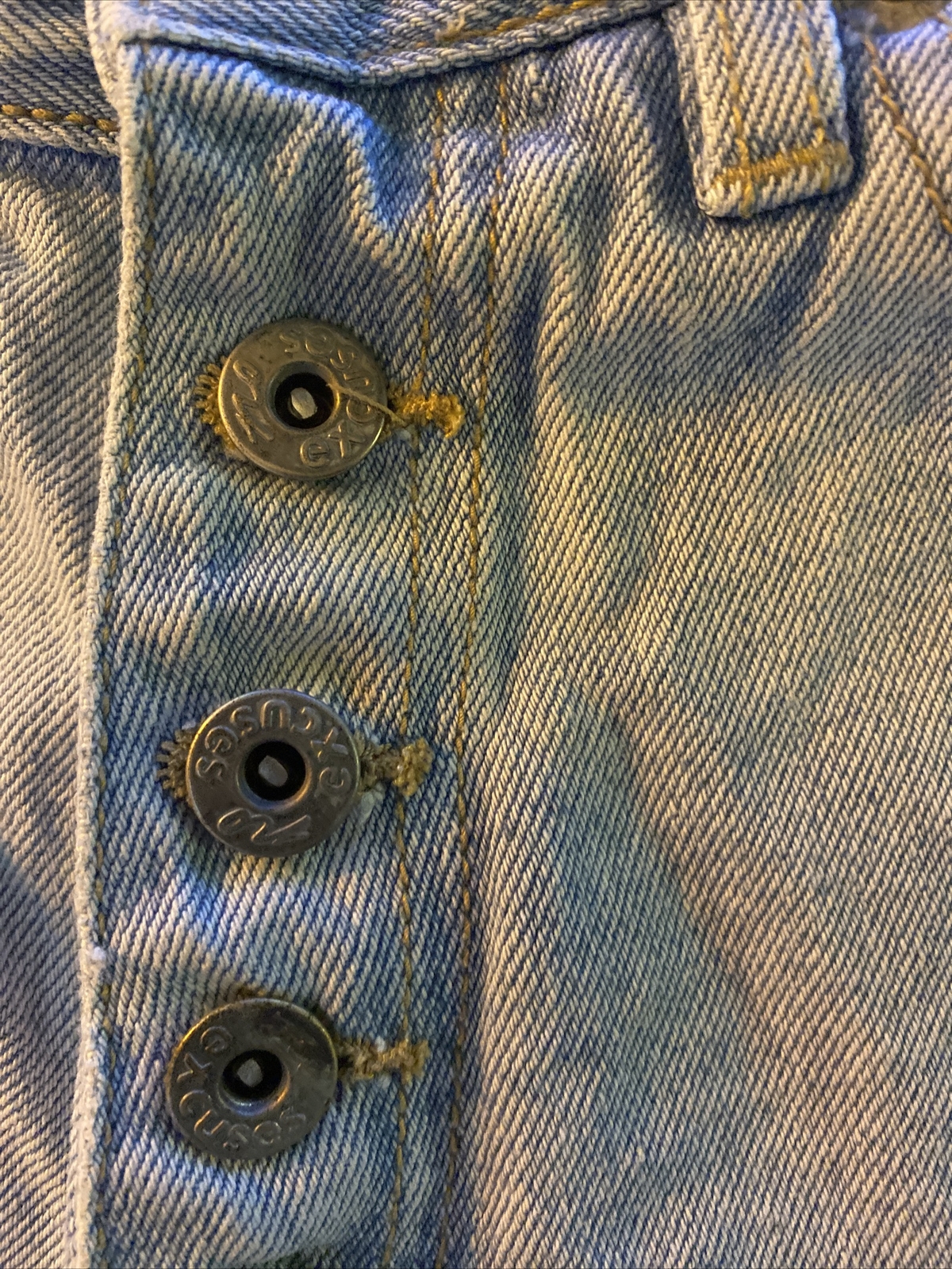 Vintage 90’s No Excuses High Rise Denim Shorts 7/8 buttonfly Blue Jeans
