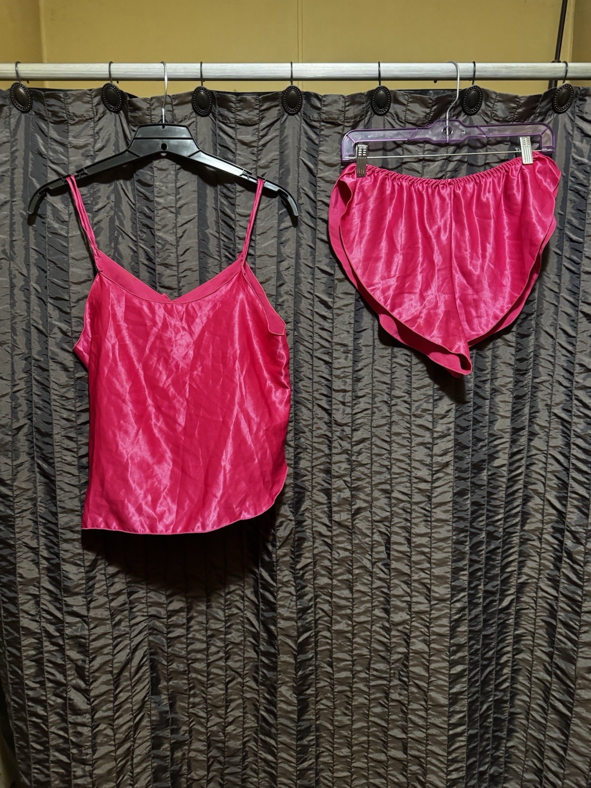 Sterling Sophisticates Pink 2 Piece Sleep Set Women’s M Liquid Satin Vtg 1980s