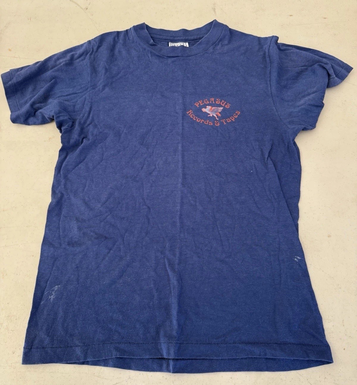 VINTAGE Pegasus Albums And Tapes Blue T-Shirt Medium M Single Stitch Women’s
