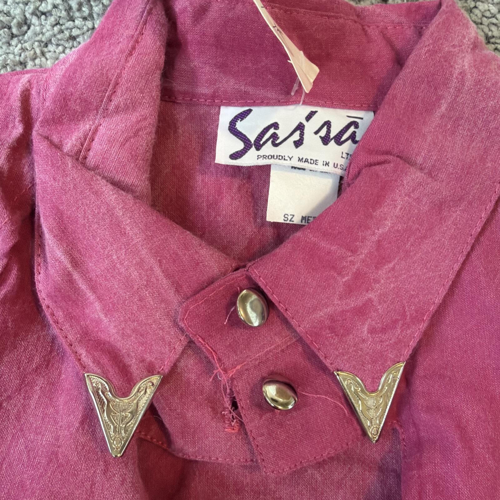 NWT Deadstock 1980s Vintage Sas’sà Pink Western Embellished Button Up Shirt M