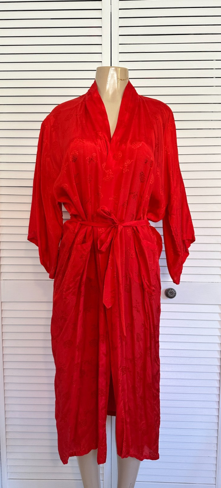 Vintage 60s Golden Bee Red Dragon Kimono Robe Rayon Hand Embroidered Dragon Smal