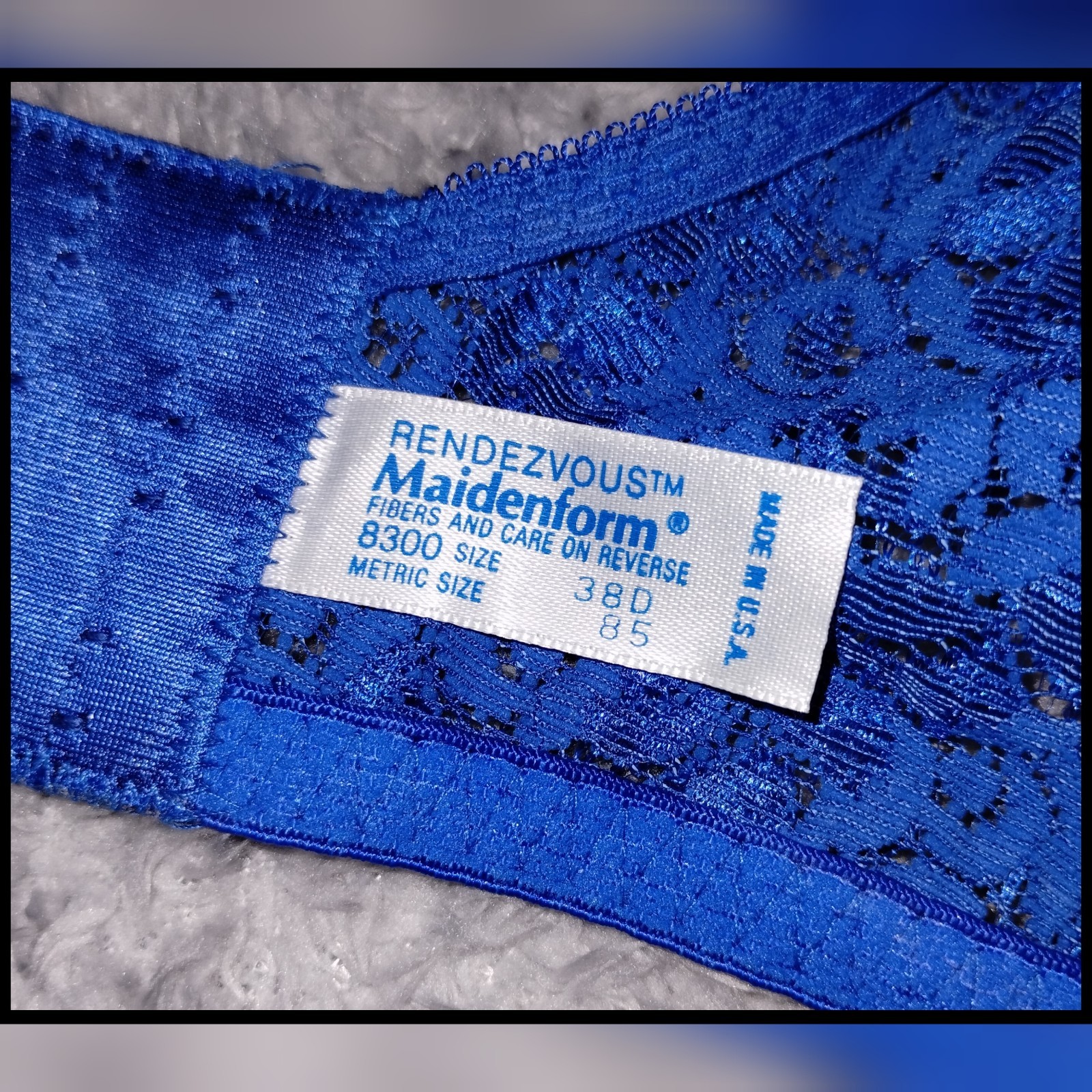 Maidenform Rendezvous NWT VTG Cobalt Blue Nylon Satin Lace Set 38D / Large