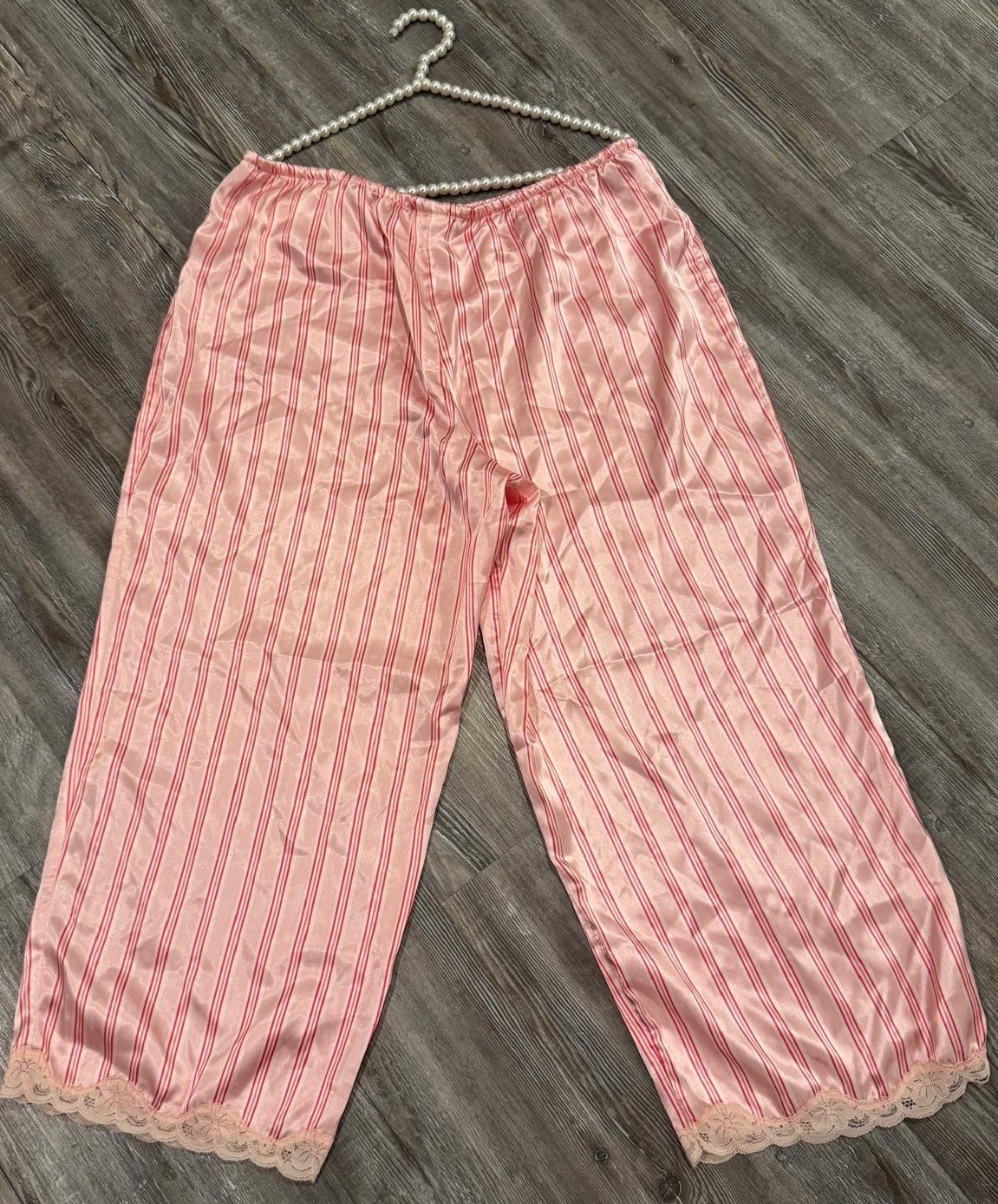 VTG 80’s CRUZ Pink/Red Striped Satin Elastic Waist Laced Cuffs Pajama Pants L