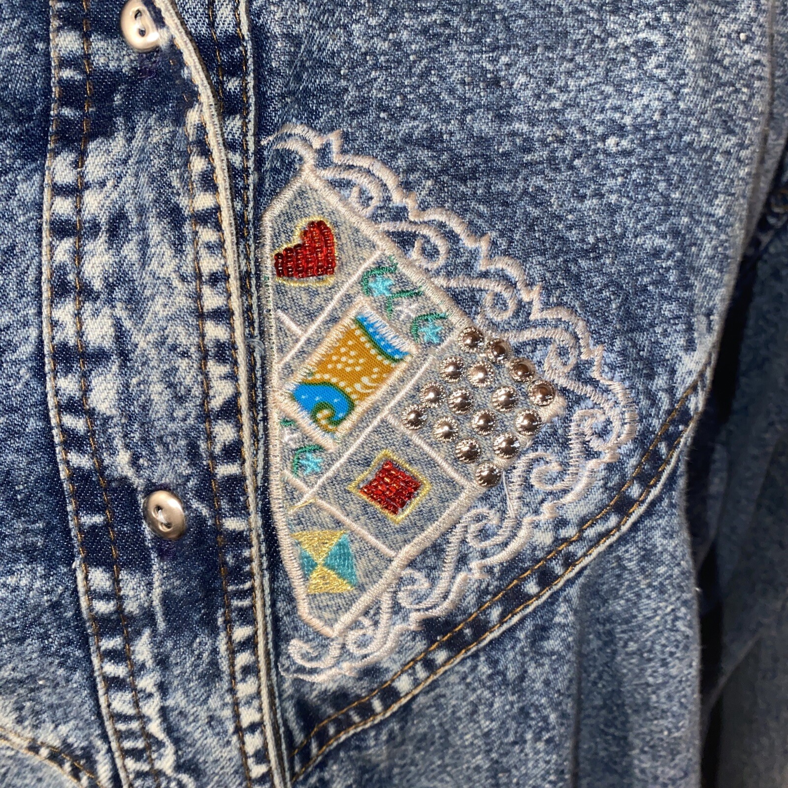 80s Vintage Embroidered Embellished Buttons Med Western Denim Shirt Jacket NWT