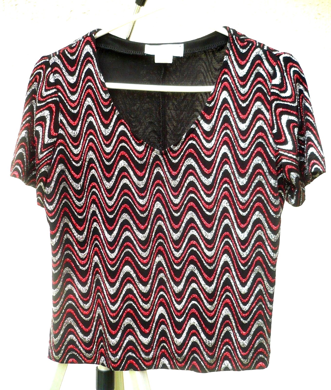 VTG DRESSBARN M RED SILVER SPARKLE EVENING SPIRAL WAVE STRETCH TOP BLOUSE WOMEN