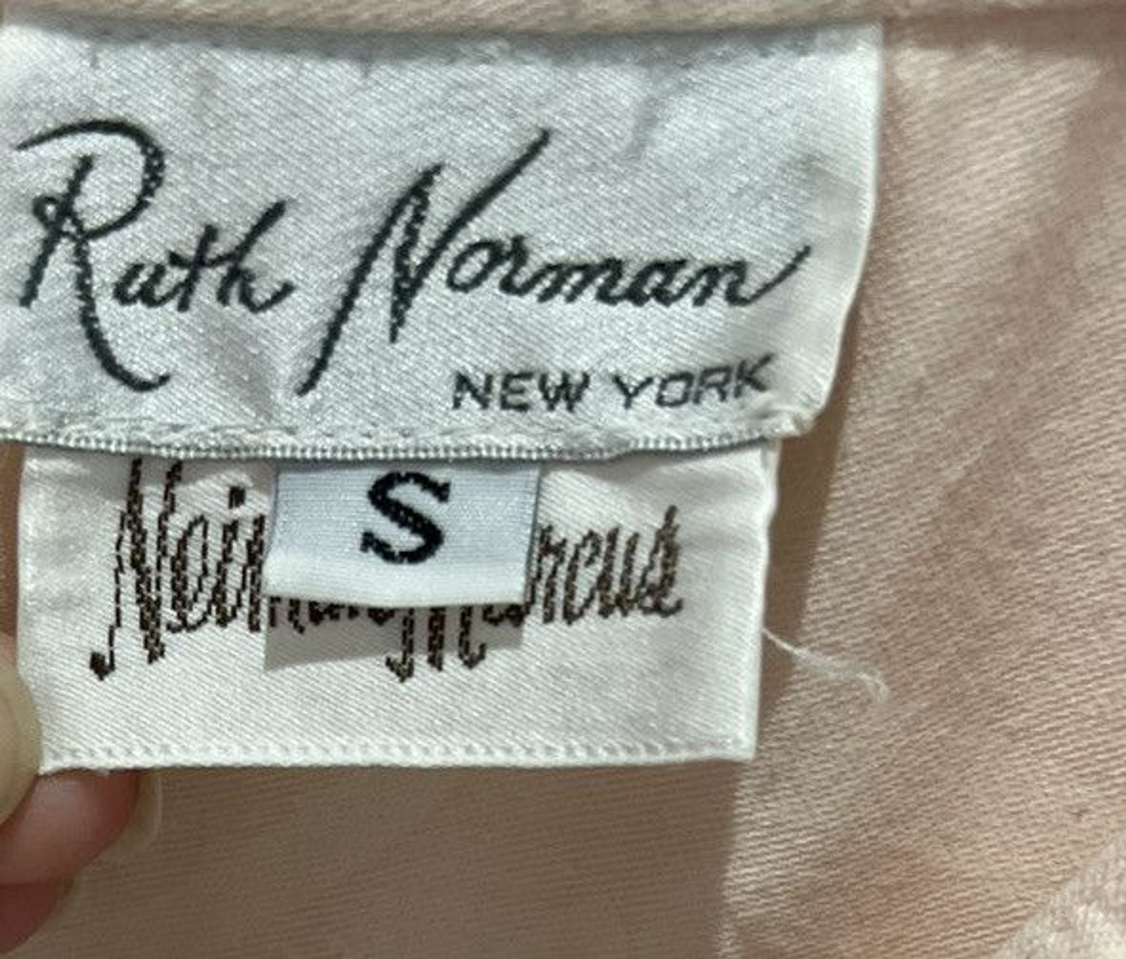 Ruth Norman Neiman Marcus Peach Zippered Dressing Robe Size S