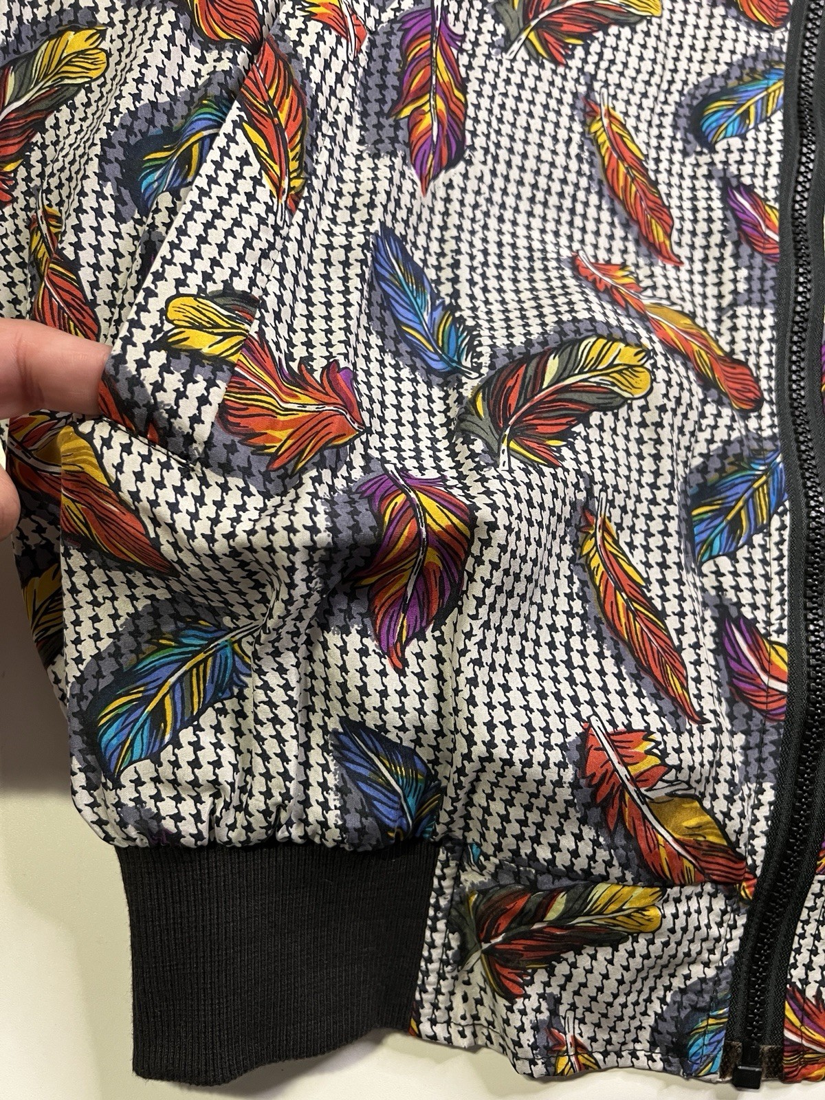 VTG 80s 100% Silk Bomber Jacket Carol Horn Feather Print W Sz M Oversized Retro
