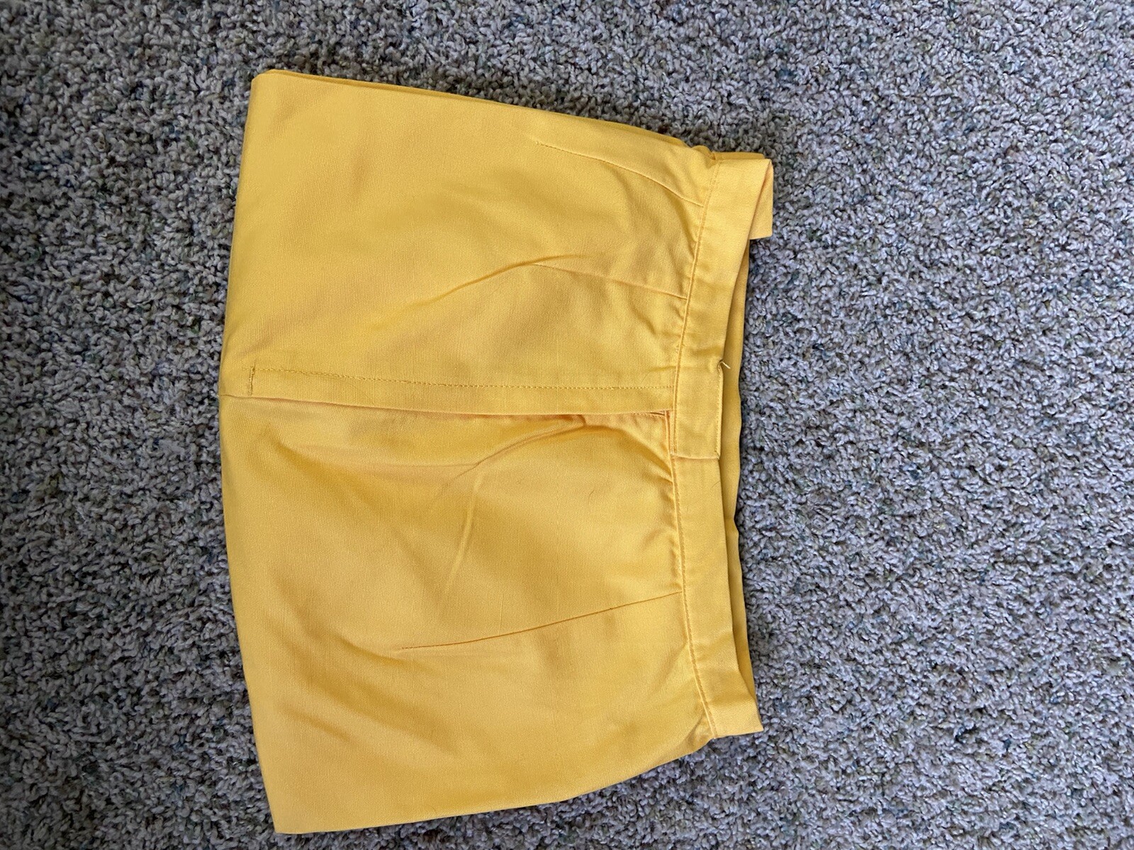 Vintage 60s Womens Yellow White Stag Capris cropped Bermuda EUC High Waisted