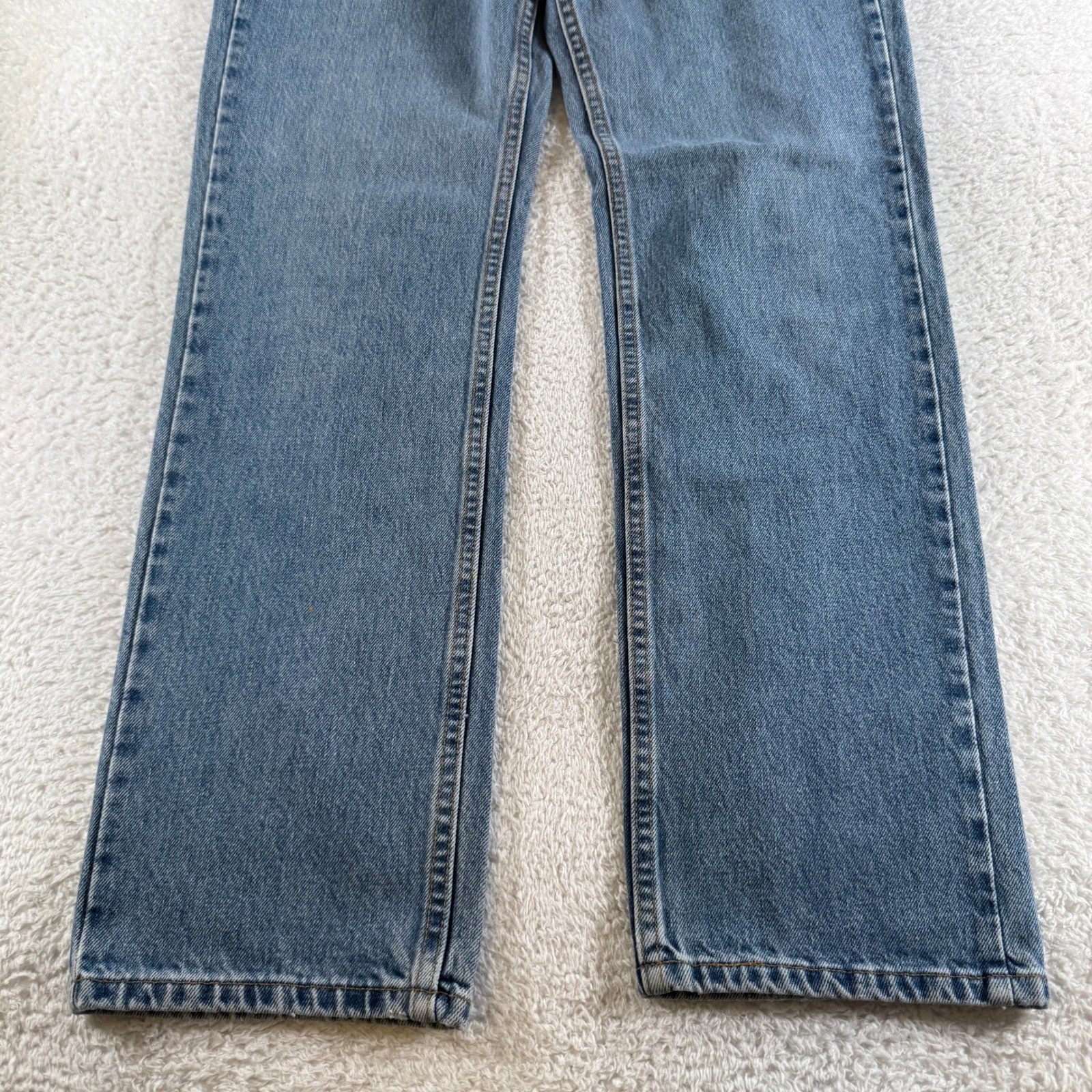 Vtg Levis 505 Jeans Women 10 MIS M Tag 31×33 Fit Blue Light Wash Denim Straight